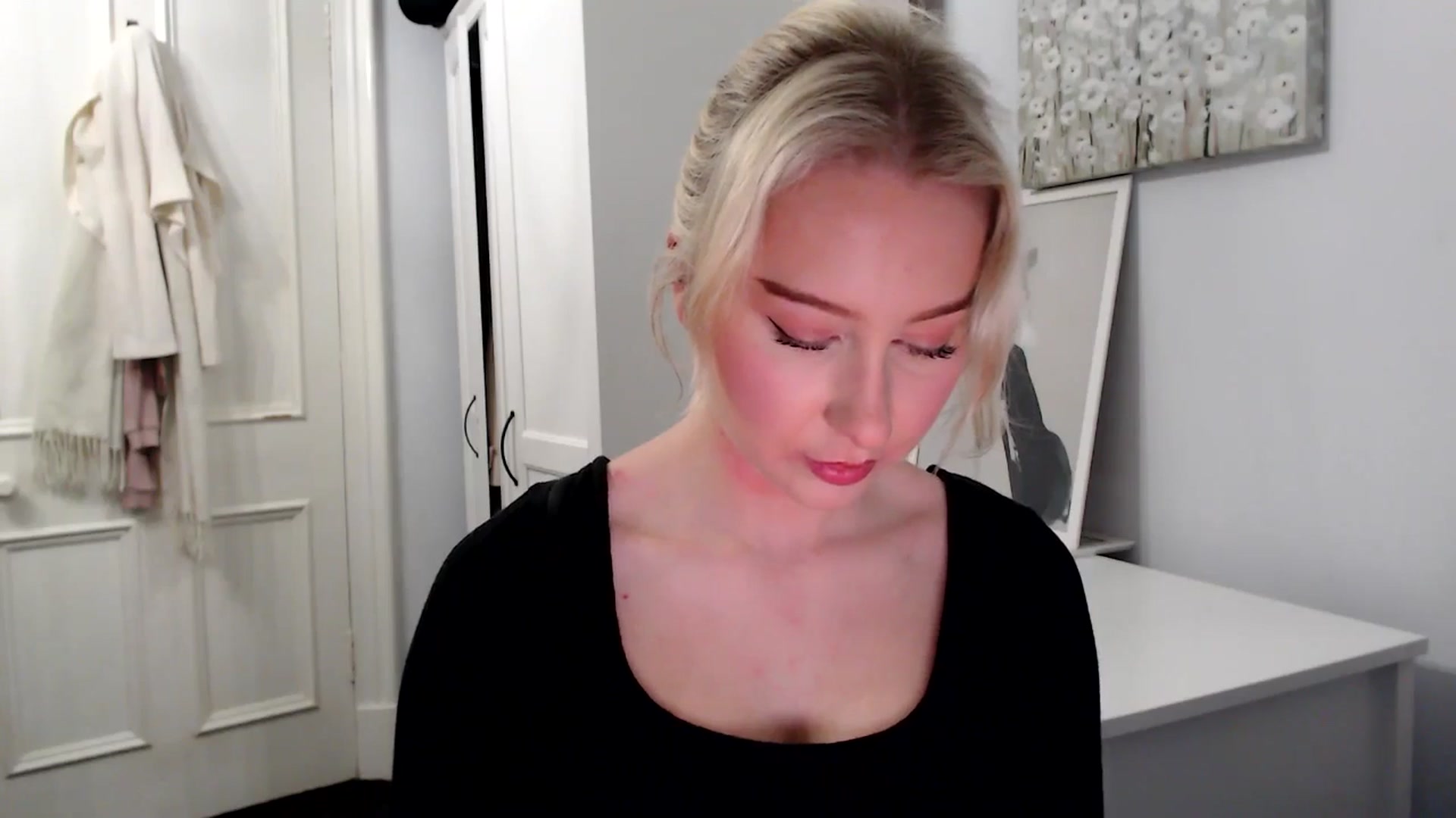 Gallery image thumbnail from British_Cutie's myfreecams stream on, 02/08/2025, 18:04 image 3 of 20
