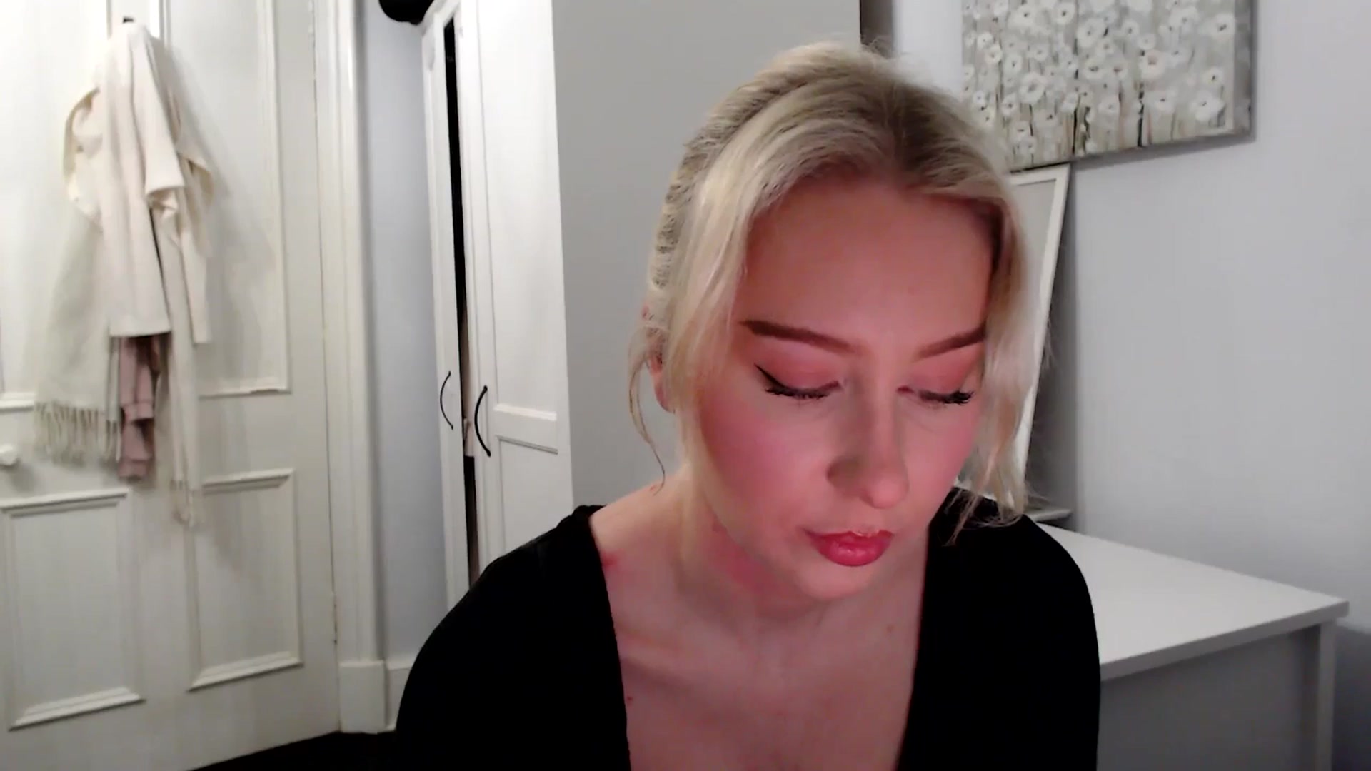 Gallery image thumbnail from British_Cutie's myfreecams stream on, 02/08/2025, 18:04 image 4 of 20