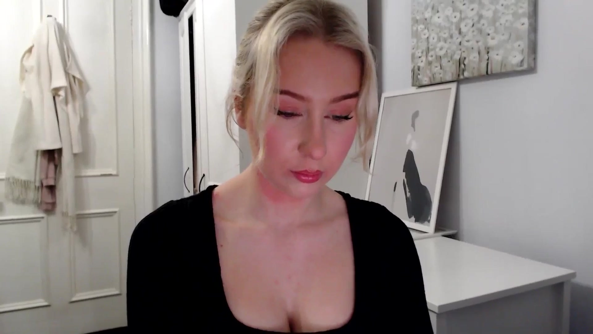 Gallery image thumbnail from British_Cutie's myfreecams stream on, 02/08/2025, 18:27 image 9 of 20