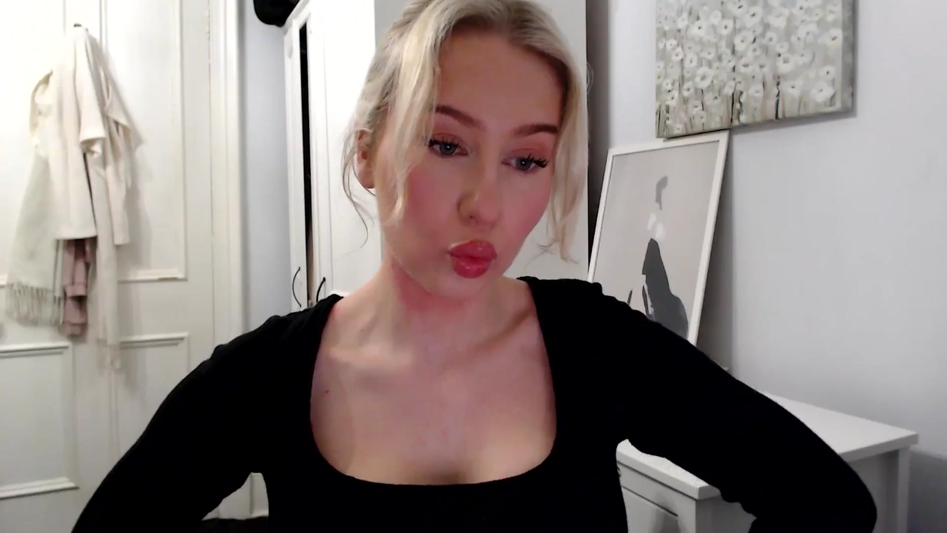 Gallery image thumbnail from British_Cutie's myfreecams stream on, 02/08/2025, 18:27 image 8 of 20