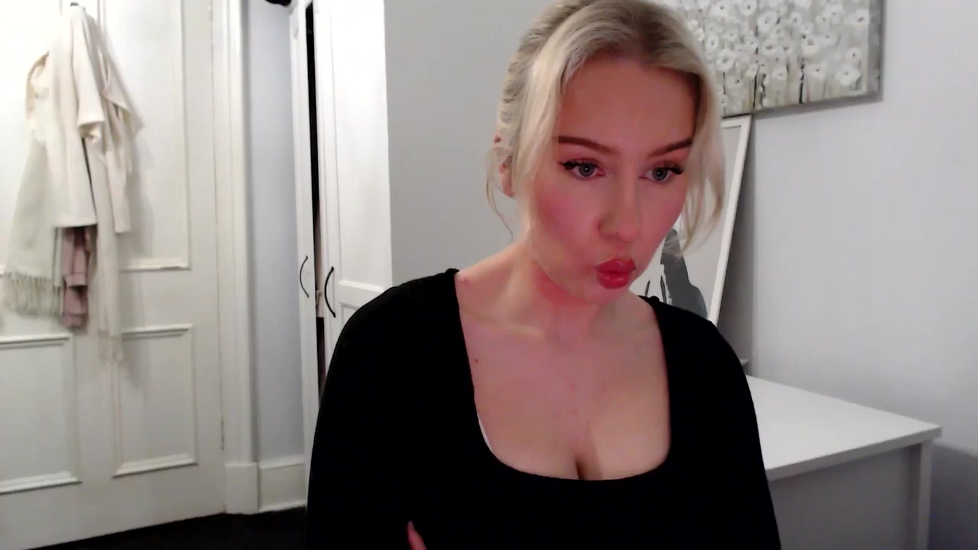Gallery image thumbnail from British_Cutie's myfreecams stream on, 02/08/2025, 18:27 image 20 of 20