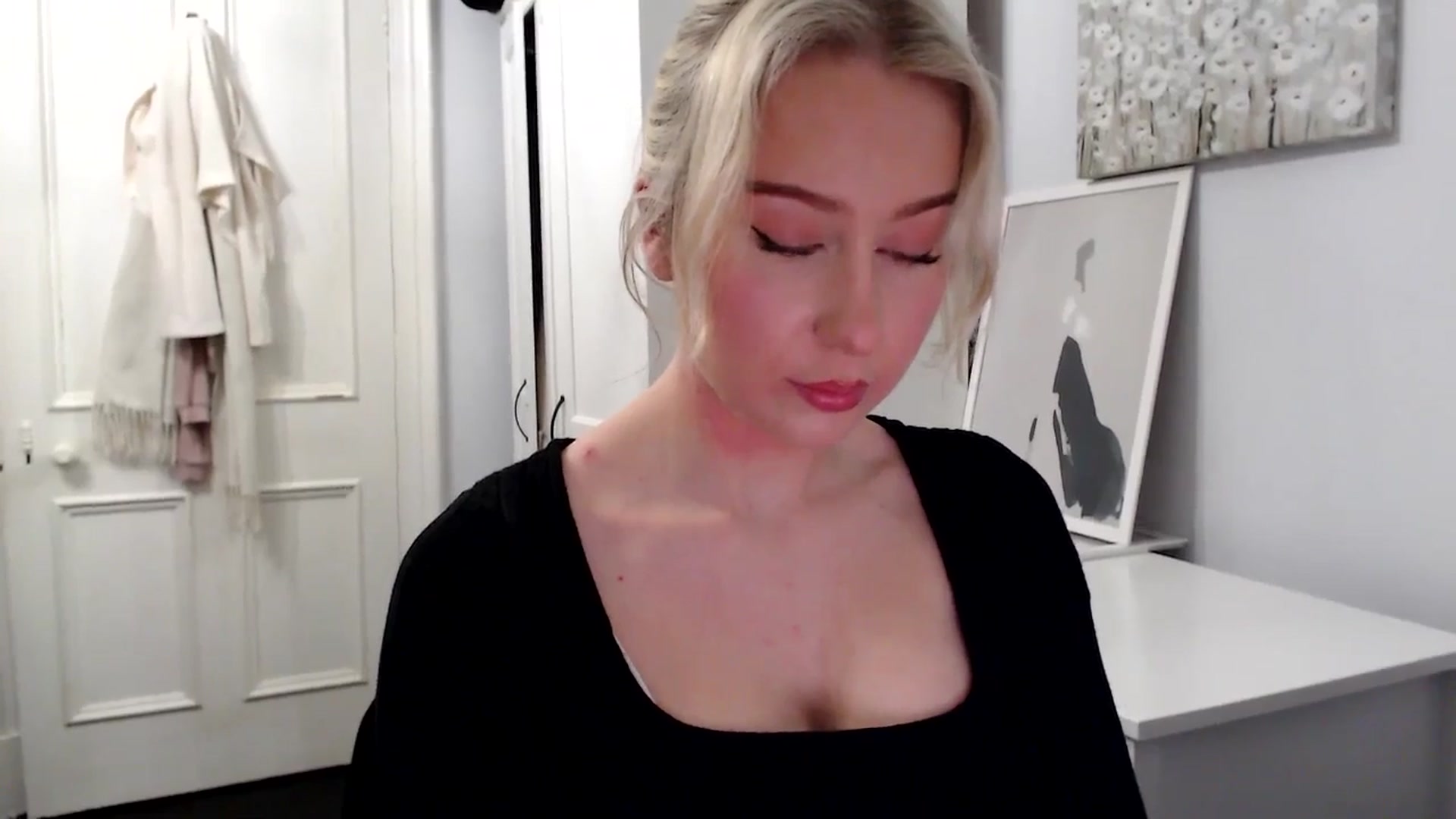 Gallery image thumbnail from British_Cutie's myfreecams stream on, 02/08/2025, 18:41 image 10 of 20