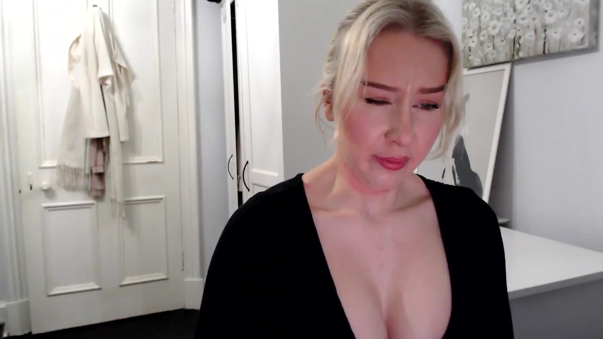 Gallery image thumbnail from British_Cutie's myfreecams stream on, 02/08/2025, 19:21 image 7 of 20