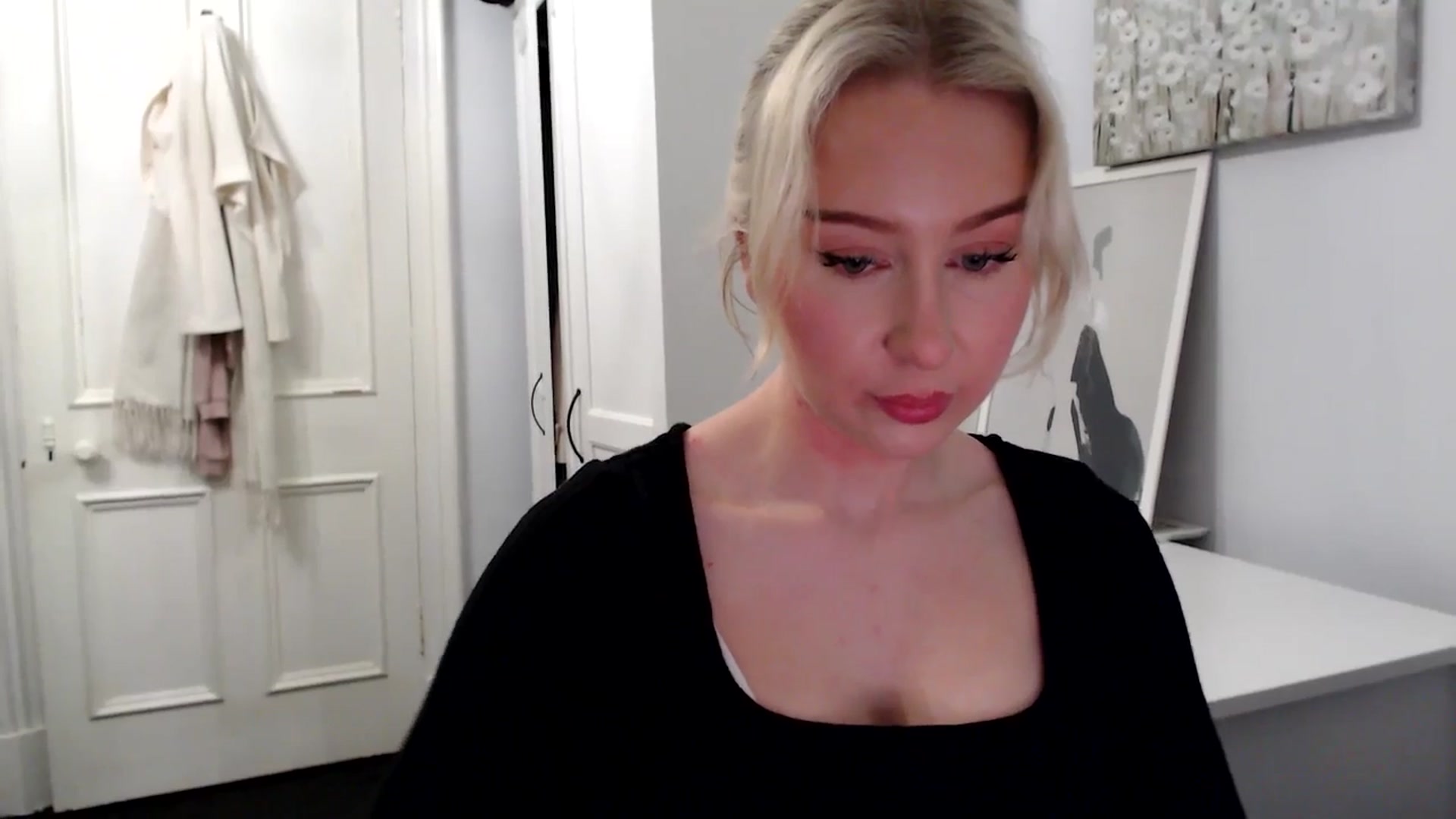Gallery image thumbnail from British_Cutie's myfreecams stream on, 02/08/2025, 19:21 image 6 of 20