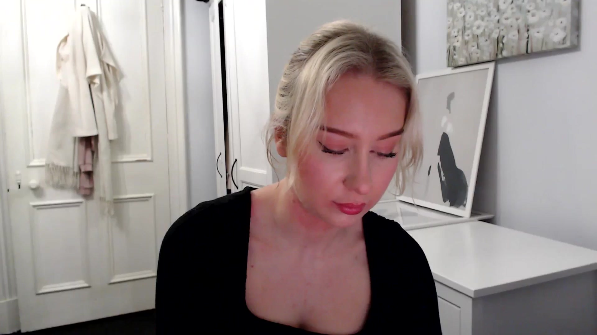 Gallery image thumbnail from British_Cutie's myfreecams stream on, 02/08/2025, 19:21 image 15 of 20