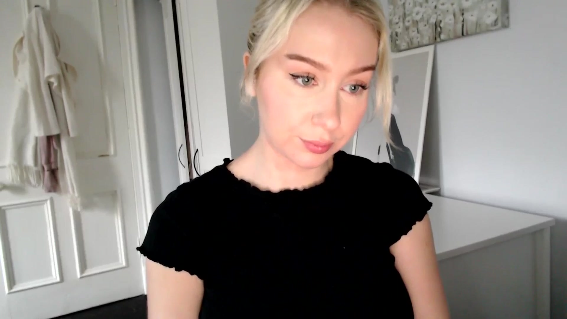 Gallery image thumbnail from British_Cutie's myfreecams stream on, 02/09/2025, 11:58 image 18 of 20