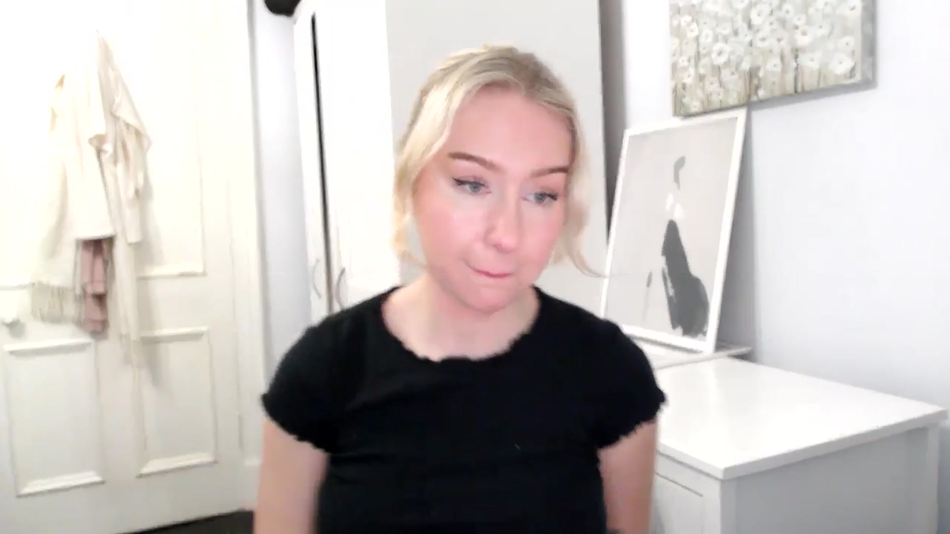 Gallery image thumbnail from British_Cutie's myfreecams stream on, 02/09/2025, 17:02 image 11 of 20