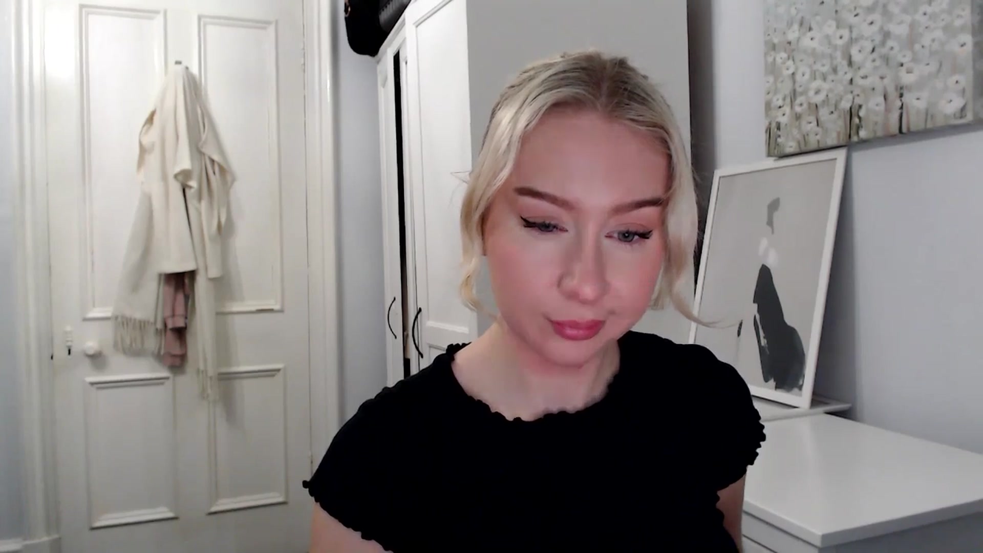 Gallery image thumbnail from British_Cutie's myfreecams stream on, 02/09/2025, 17:02 image 13 of 20