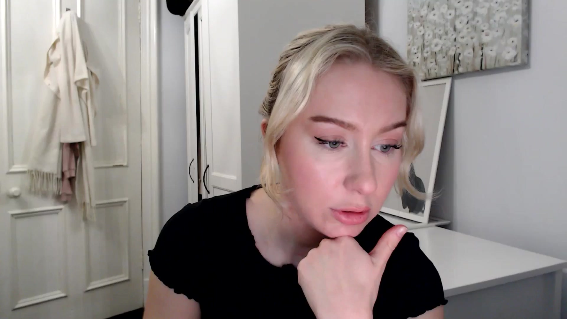 Gallery image thumbnail from British_Cutie's myfreecams stream on, 02/09/2025, 17:41 image 4 of 20