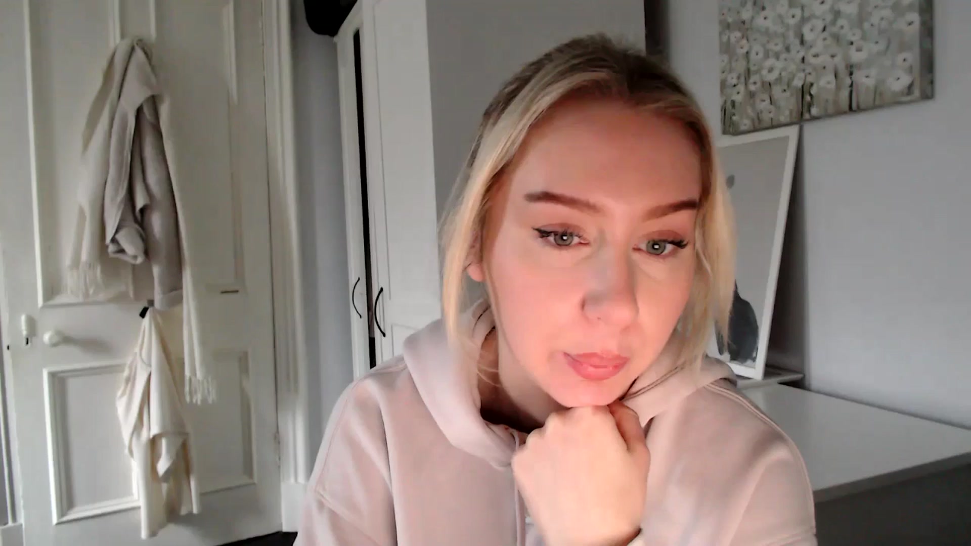 Gallery image thumbnail from British_Cutie's myfreecams stream on, 02/10/2025, 14:35 image 3 of 20