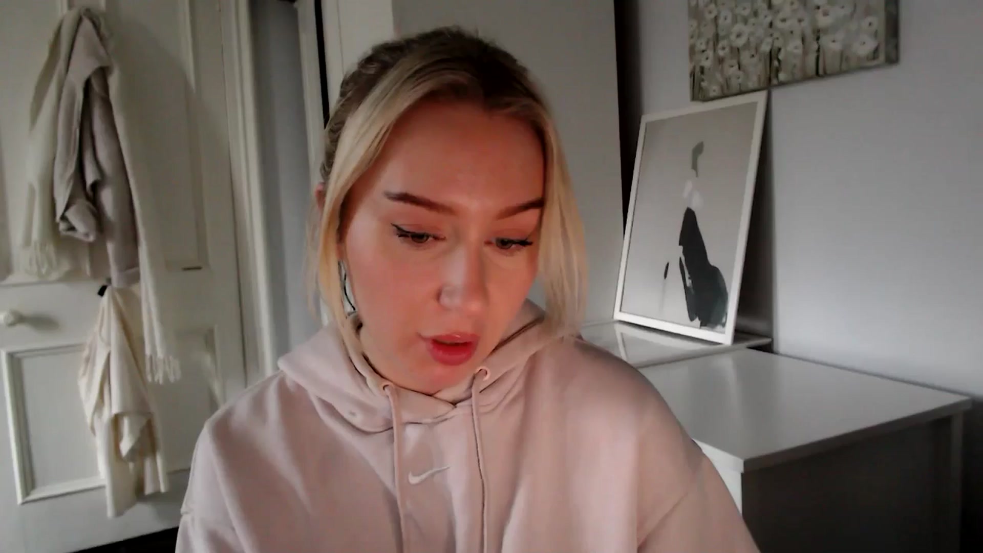 Gallery image thumbnail from British_Cutie's myfreecams stream on, 02/10/2025, 15:33 image 20 of 20