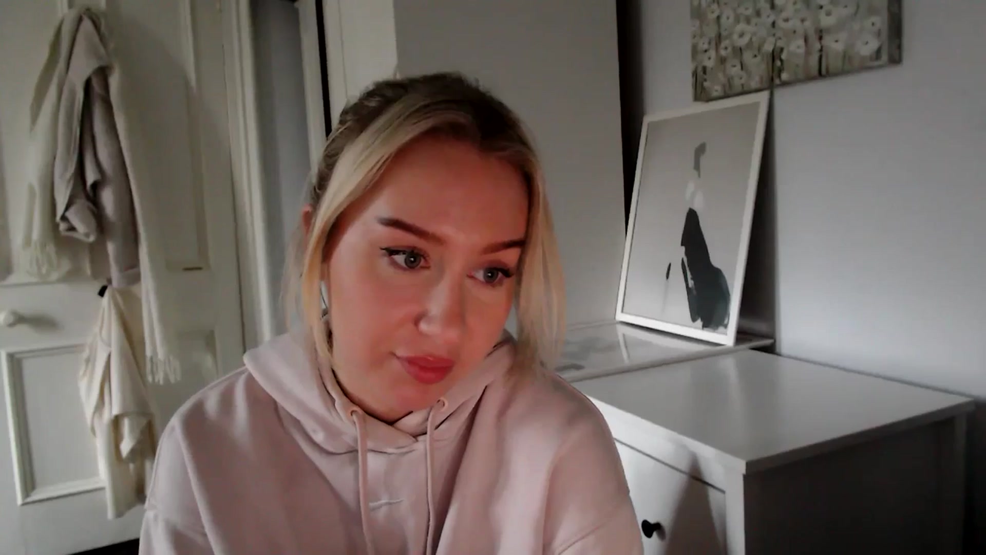 Gallery image thumbnail from British_Cutie's myfreecams stream on, 02/10/2025, 15:33 image 19 of 20