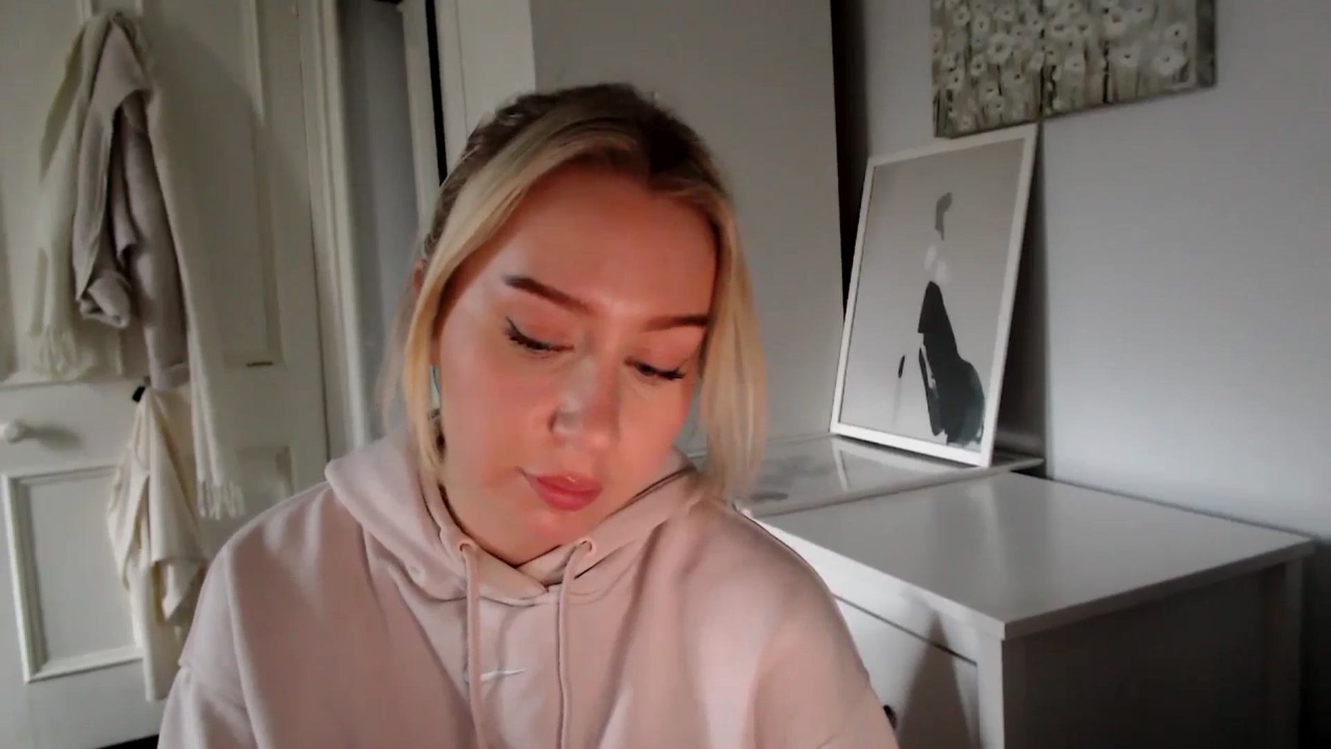 Gallery image thumbnail from British_Cutie's myfreecams stream on, 02/10/2025, 15:33 image 18 of 20