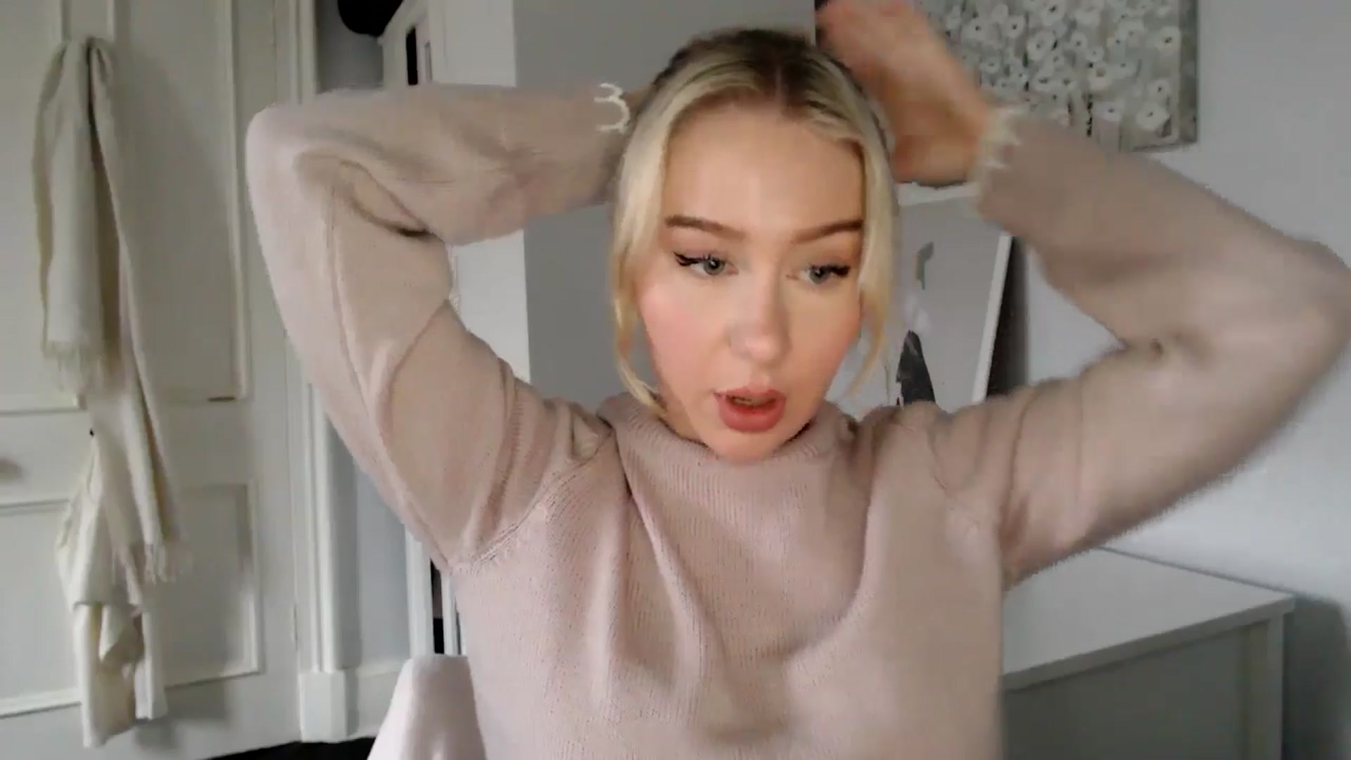 Gallery image thumbnail from British_Cutie's myfreecams stream on, 02/13/2025, 15:47 image 17 of 20
