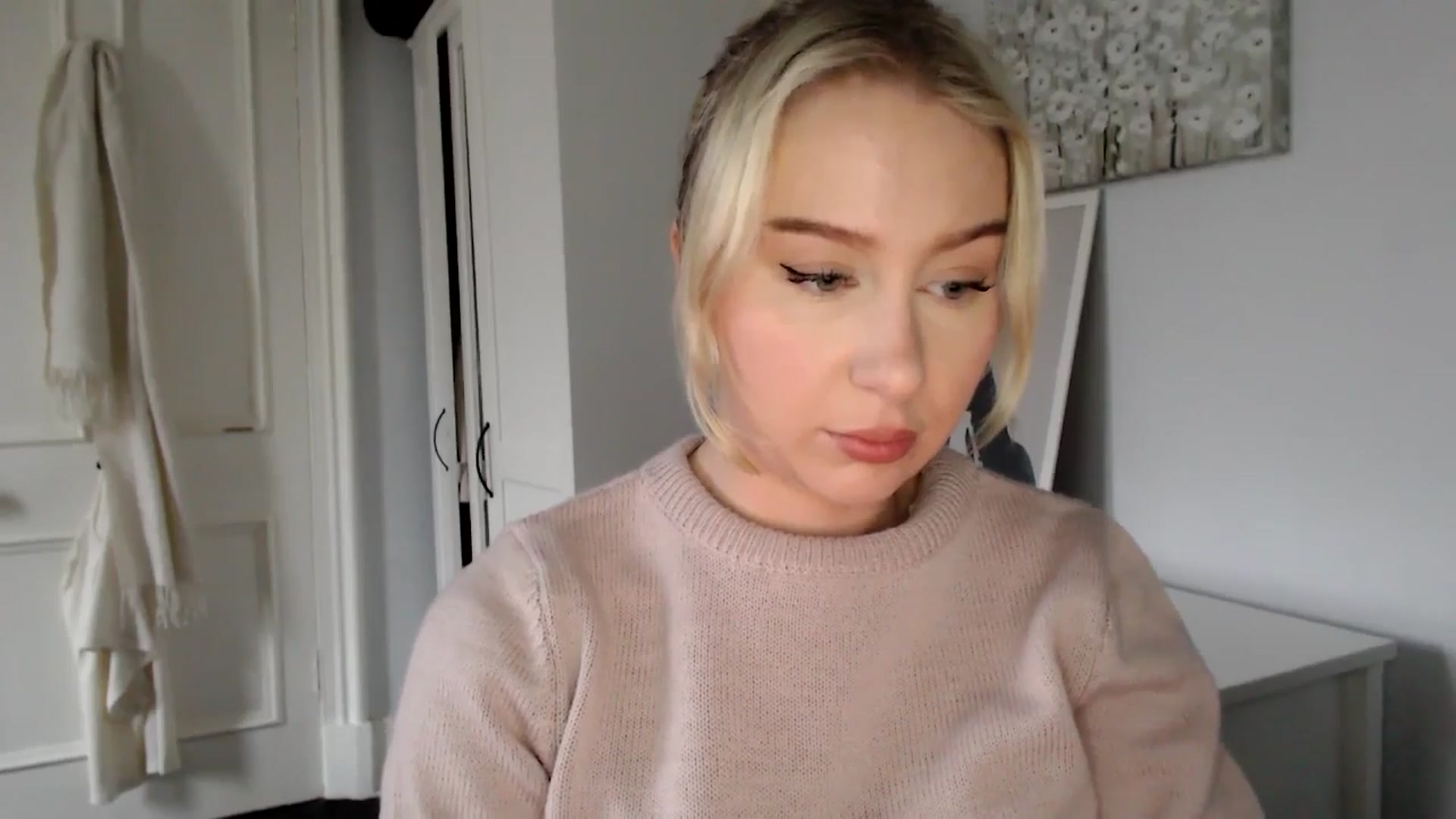 Gallery image thumbnail from British_Cutie's myfreecams stream on, 02/13/2025, 15:47 image 15 of 20