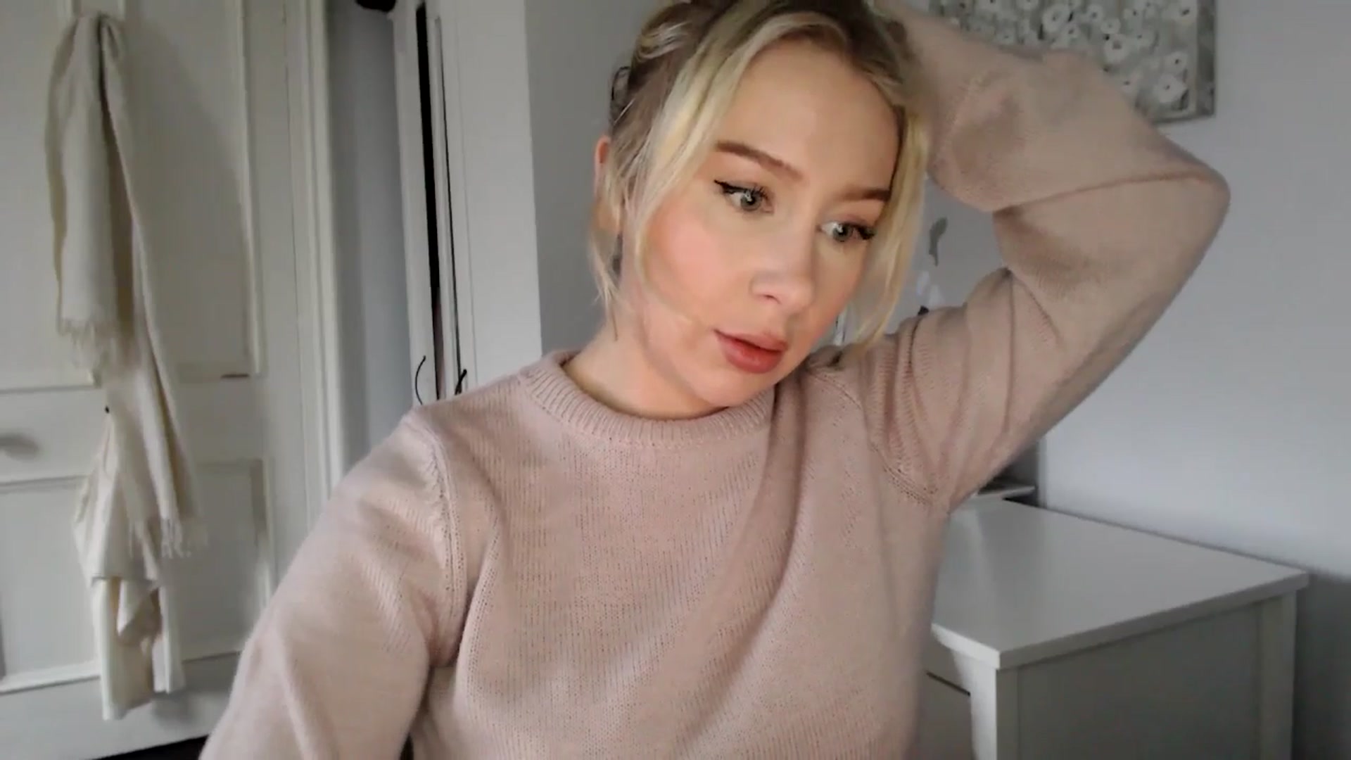 Gallery image thumbnail from British_Cutie's myfreecams stream on, 02/13/2025, 16:02 image 5 of 20