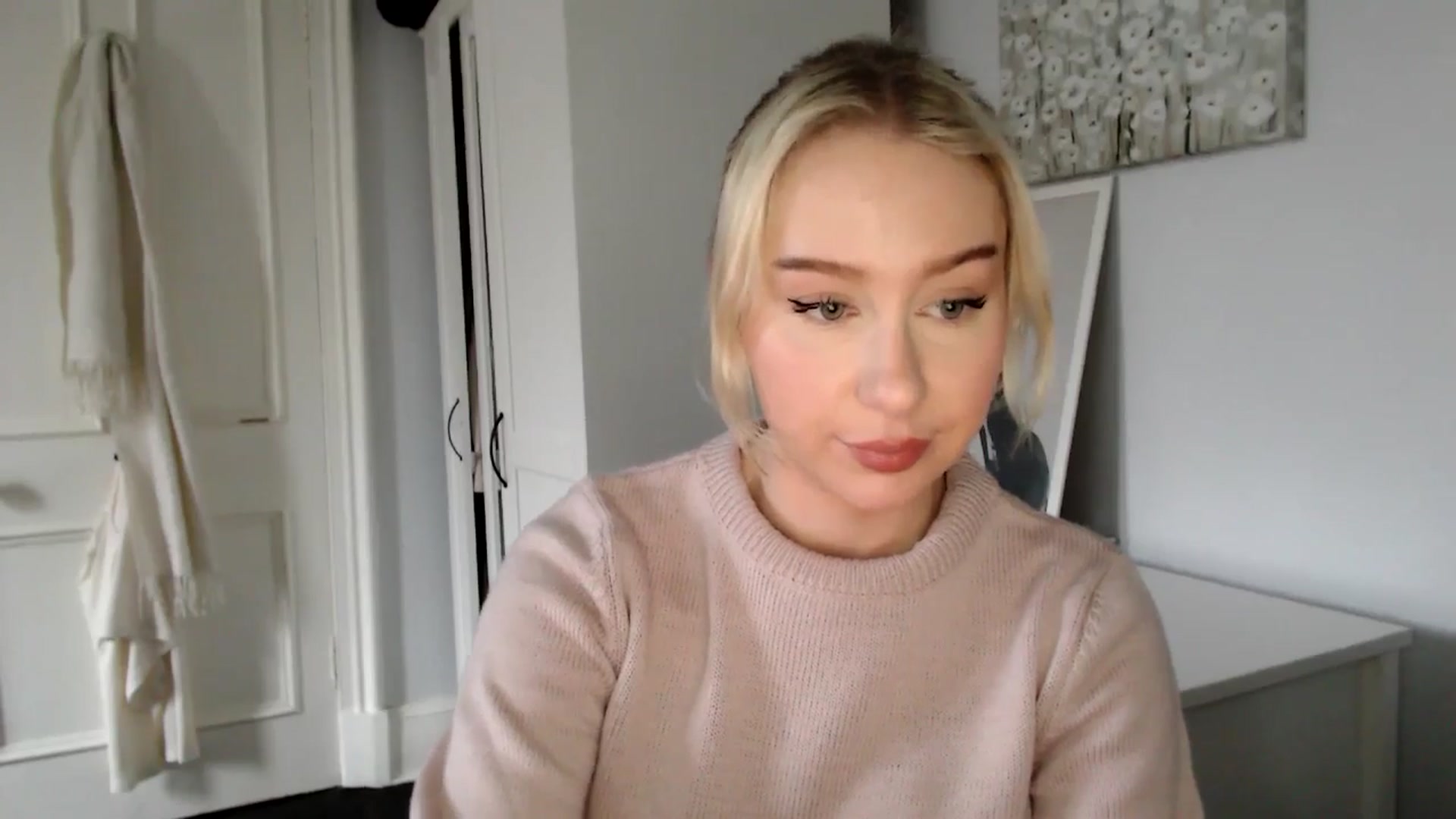 Gallery image thumbnail from British_Cutie's myfreecams stream on, 02/13/2025, 16:02 image 8 of 20