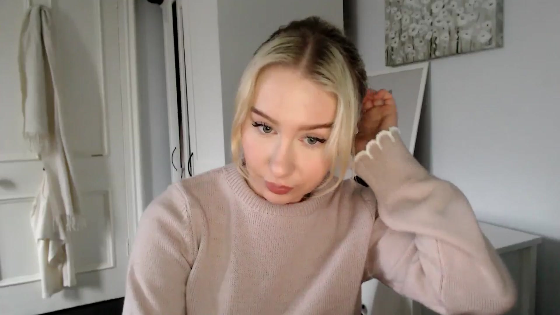 Gallery image thumbnail from British_Cutie's myfreecams stream on, 02/13/2025, 16:02 image 3 of 20