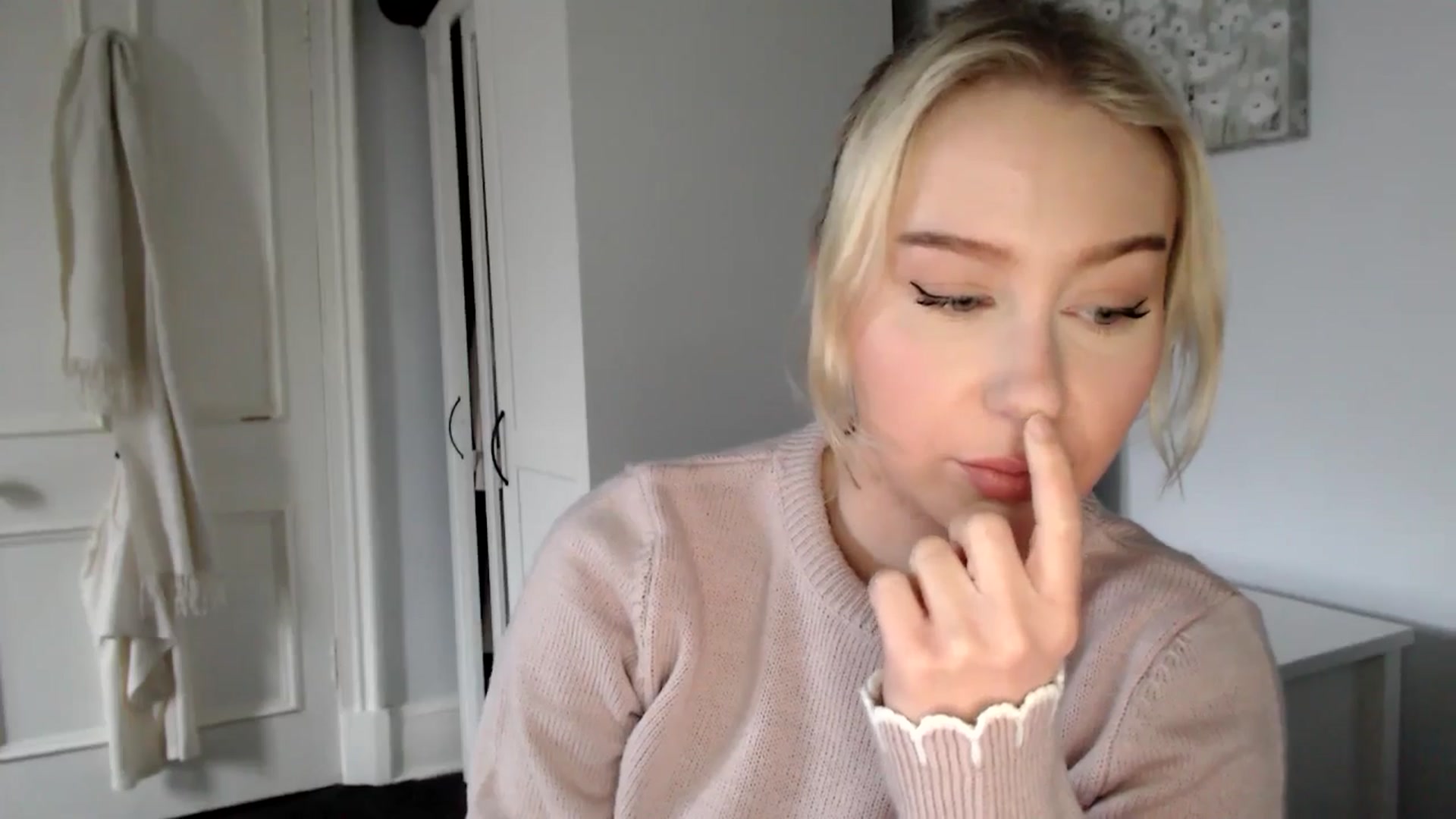 Gallery image thumbnail from British_Cutie's myfreecams stream on, 02/13/2025, 16:02 image 11 of 20