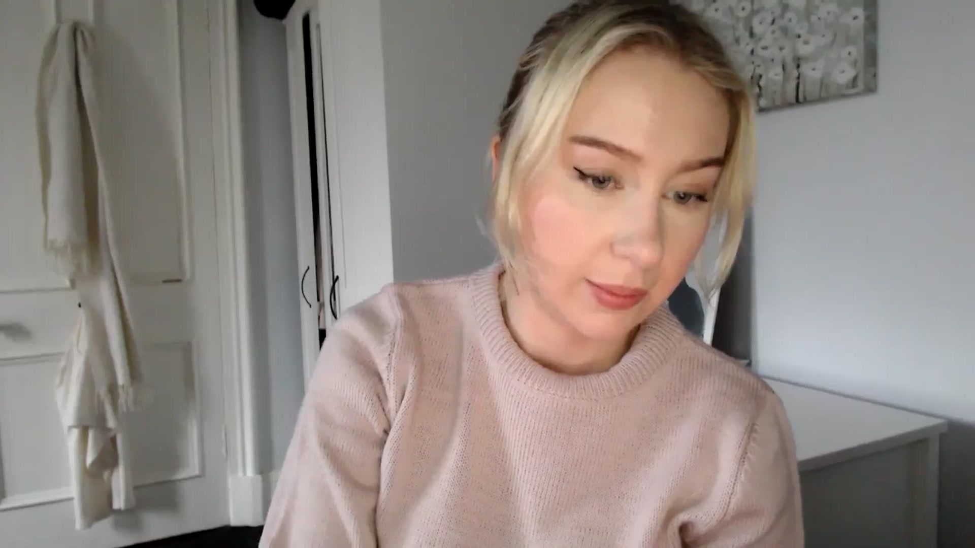 Gallery image thumbnail from British_Cutie's myfreecams stream on, 02/13/2025, 16:02 image 16 of 20
