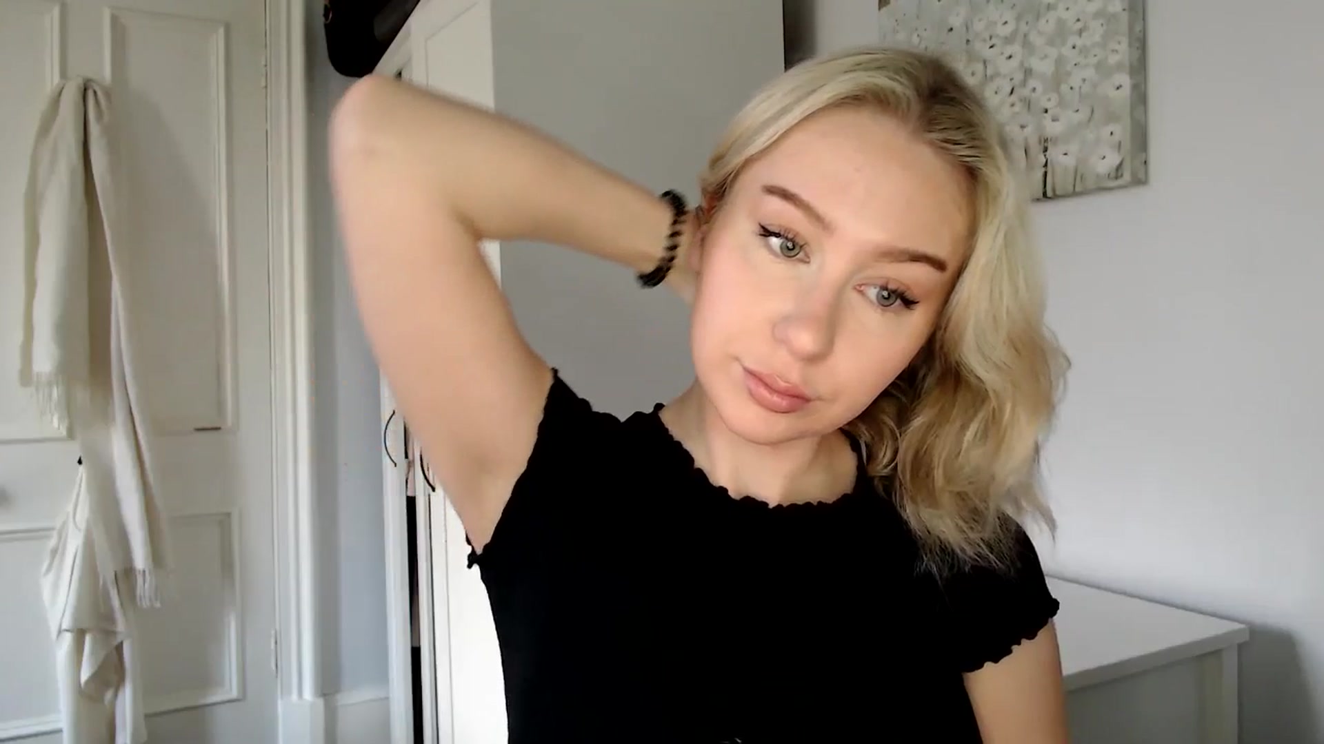 Gallery image thumbnail from British_Cutie's myfreecams stream on, 02/14/2025, 12:50 image 2 of 20