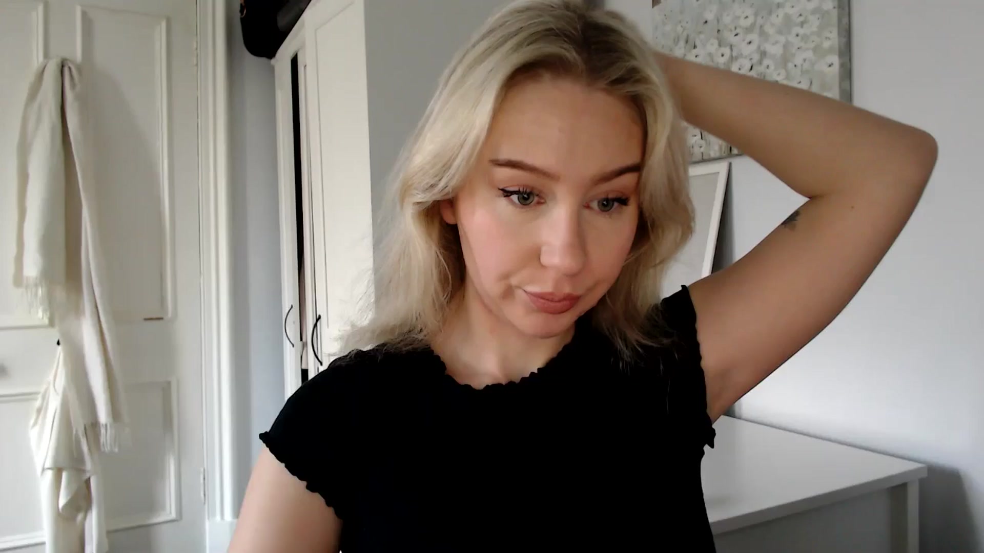 Gallery image thumbnail from British_Cutie's myfreecams stream on, 02/14/2025, 12:50 image 1 of 20