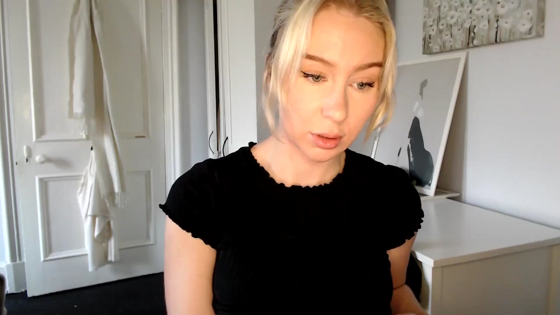 Gallery image thumbnail from British_Cutie's myfreecams stream on, 02/14/2025, 13:30 image 14 of 20