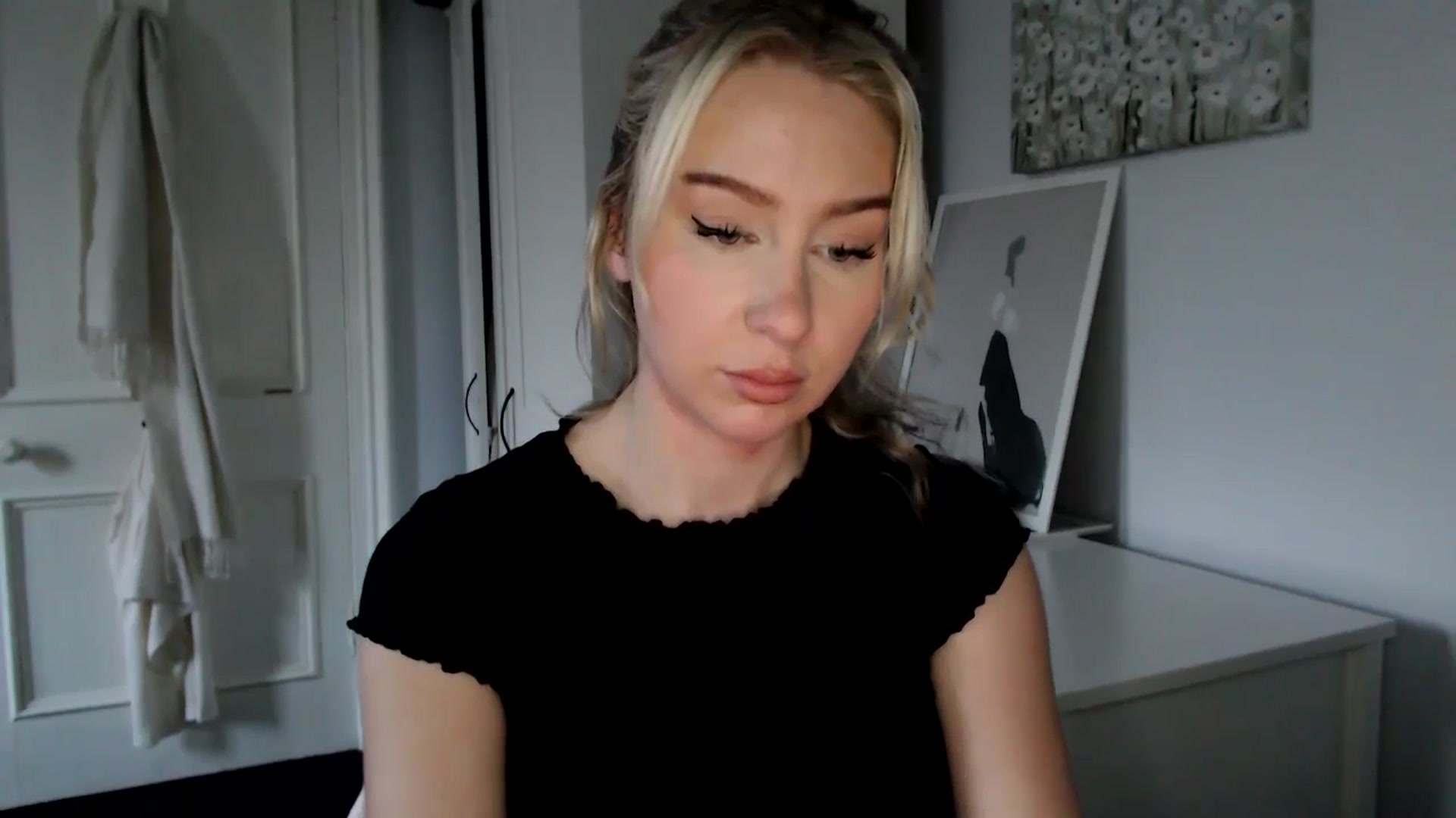 Gallery image thumbnail from British_Cutie's myfreecams stream on, 02/14/2025, 17:05 image 8 of 20