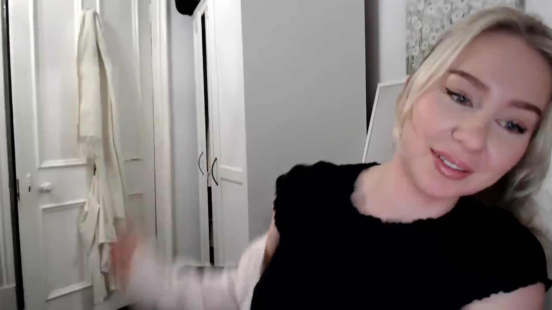 Gallery image thumbnail from British_Cutie's myfreecams stream on, 02/14/2025, 18:50 image 13 of 20
