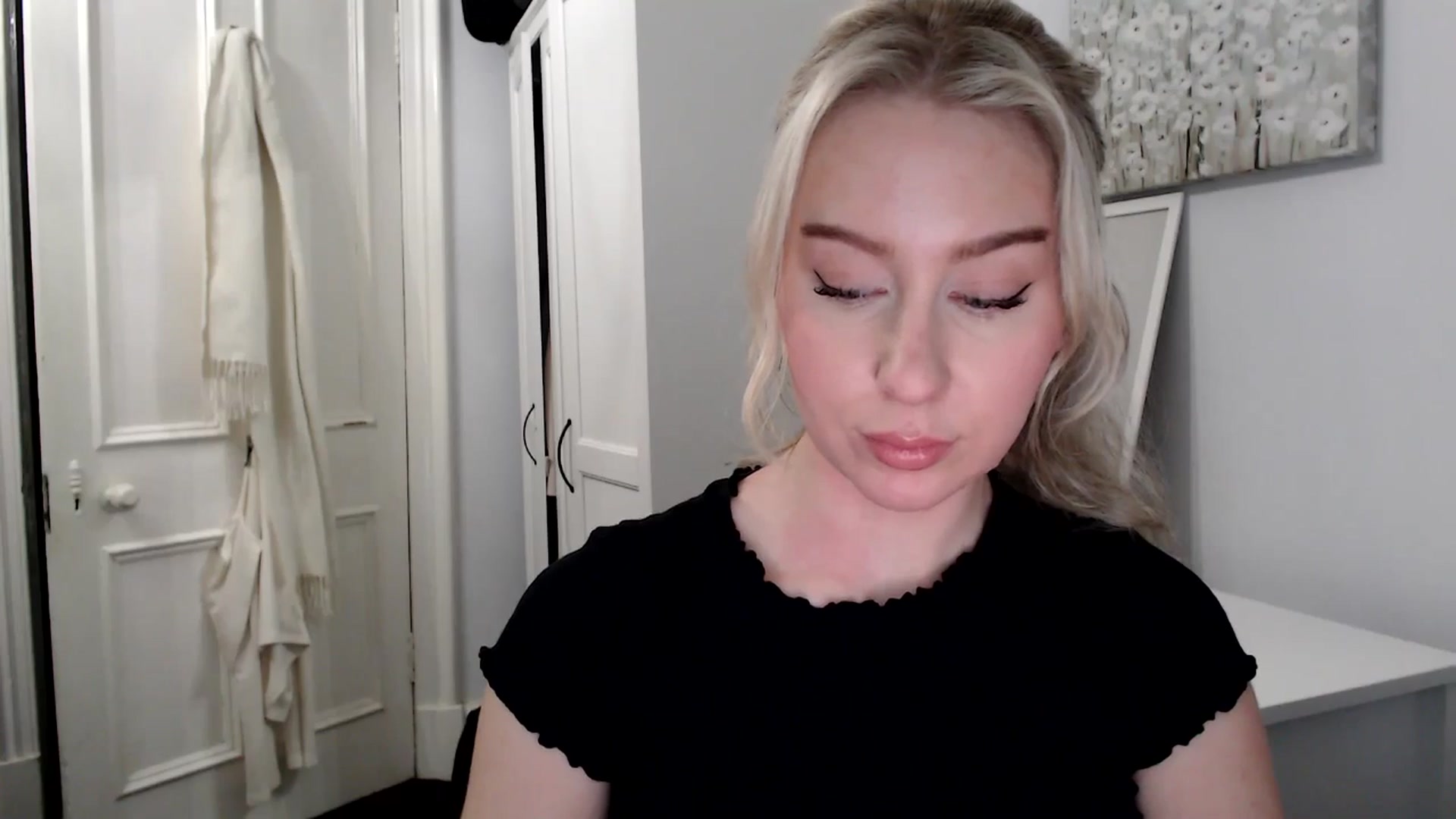 Gallery image thumbnail from British_Cutie's myfreecams stream on, 02/14/2025, 18:50 image 6 of 20