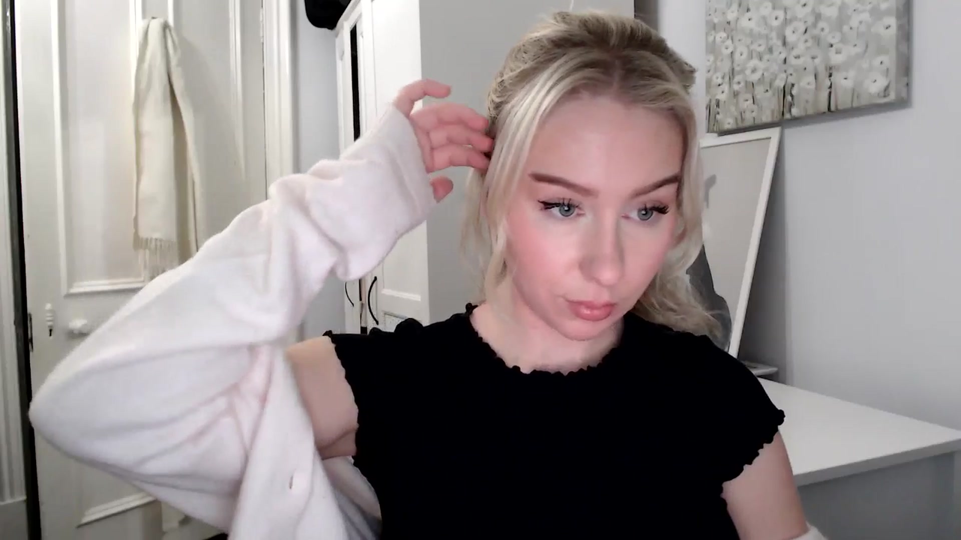 Gallery image thumbnail from British_Cutie's myfreecams stream on, 02/14/2025, 18:50 image 2 of 20