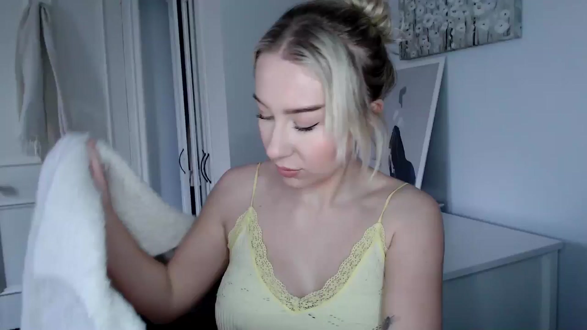 Gallery image thumbnail from British_Cutie's myfreecams stream on, 02/17/2025, 13:34 image 5 of 20