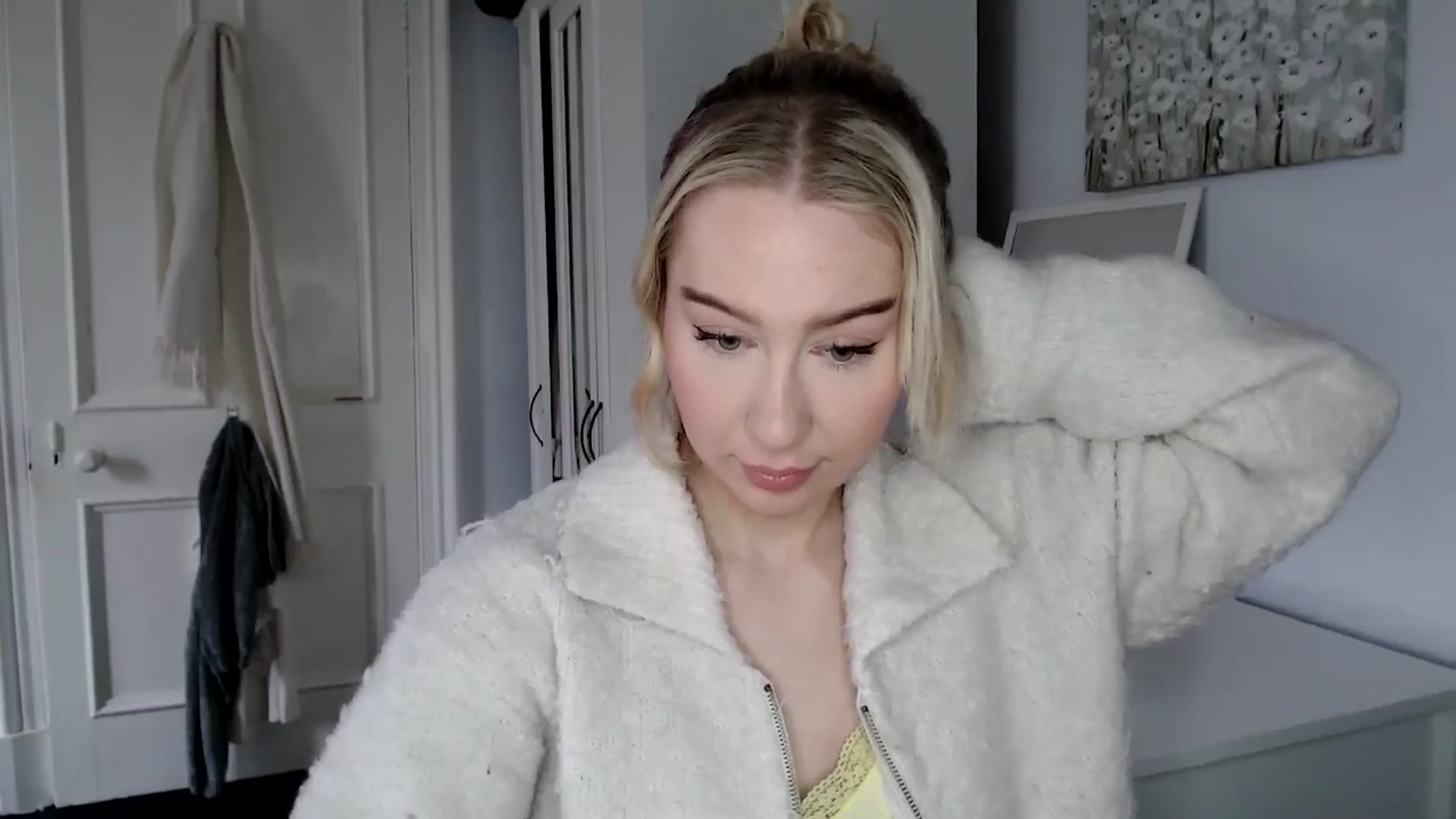 Gallery image thumbnail from British_Cutie's myfreecams stream on, 02/17/2025, 13:34 image 8 of 20