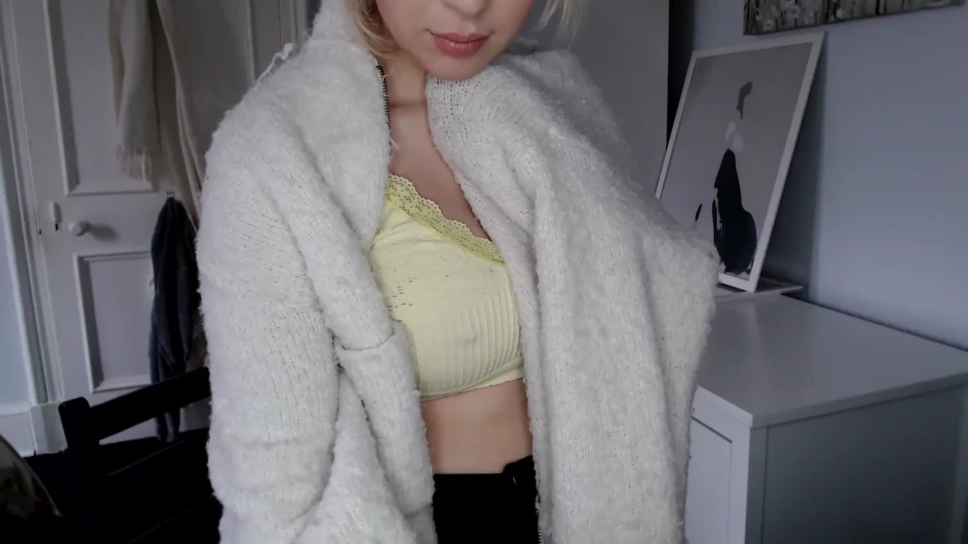 Gallery image thumbnail from British_Cutie's myfreecams stream on, 02/17/2025, 13:34 image 19 of 20