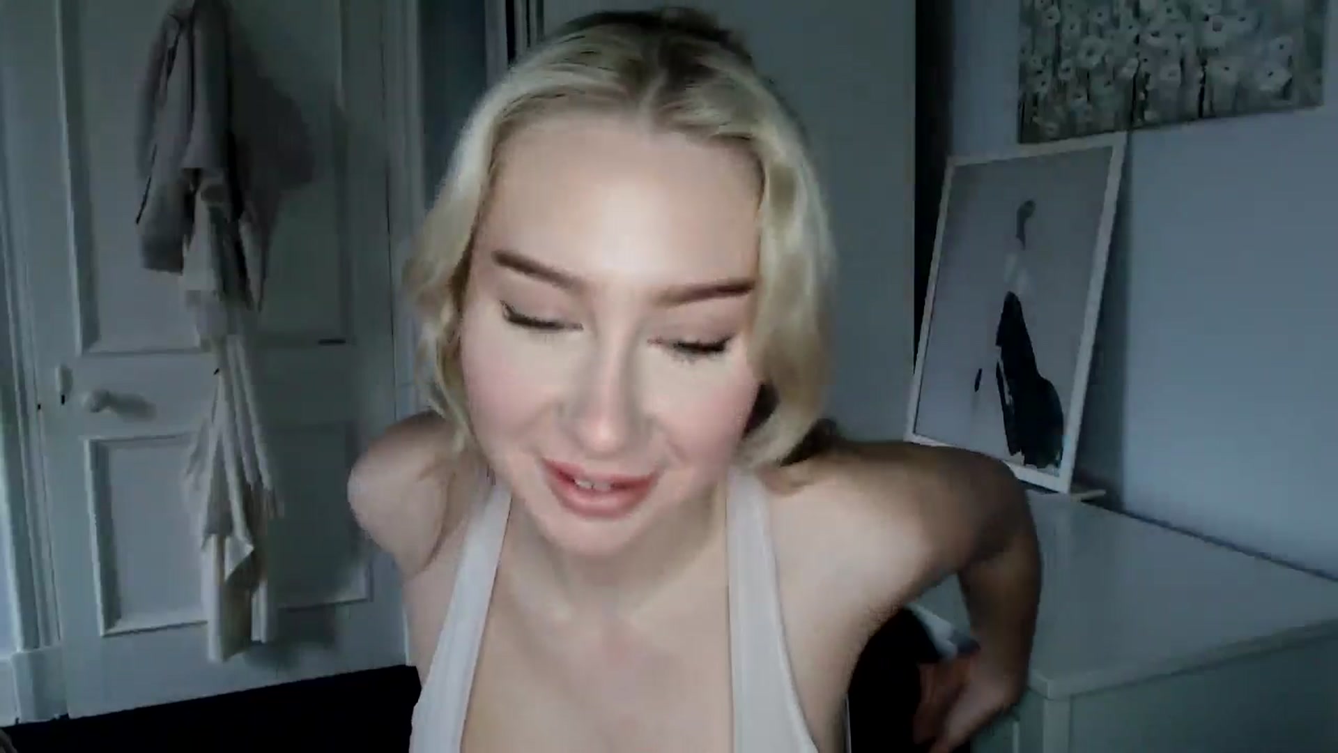 Gallery image thumbnail from British_Cutie's myfreecams stream on, 02/18/2025, 12:49 image 17 of 20