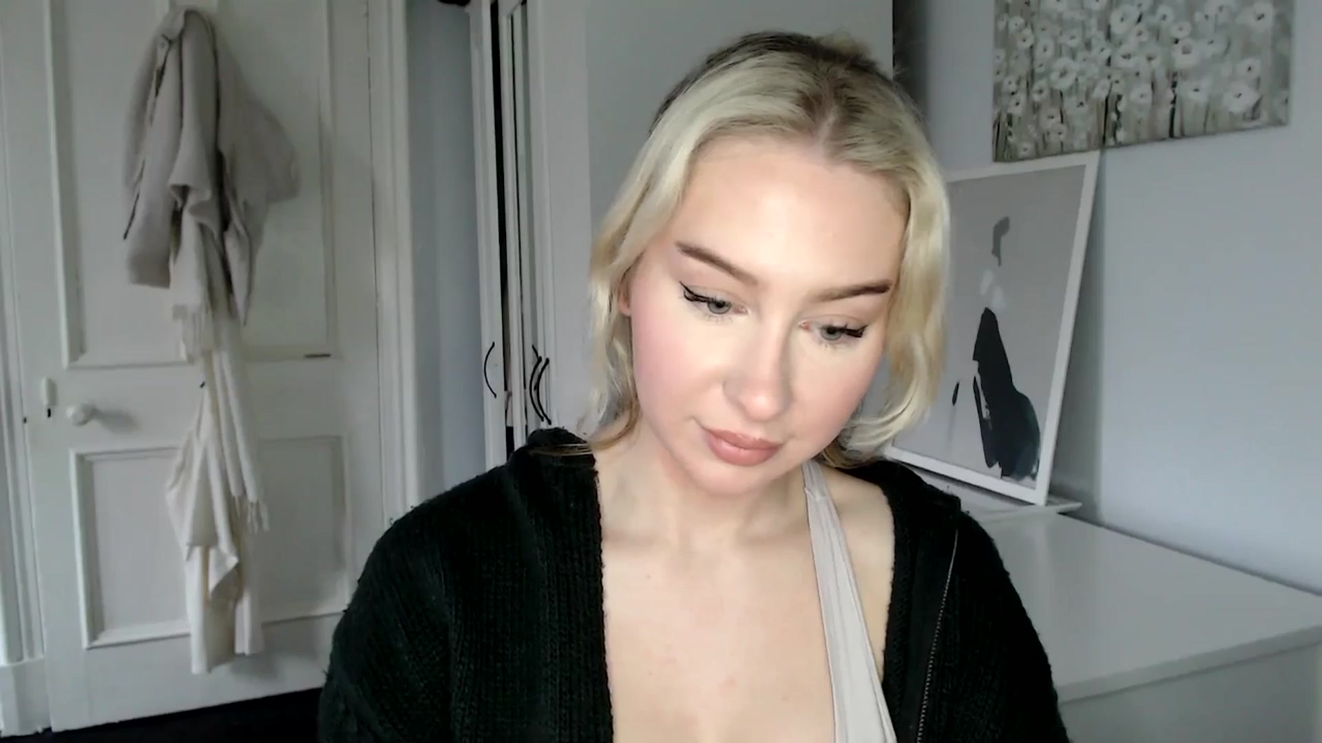 Gallery image thumbnail from British_Cutie's myfreecams stream on, 02/18/2025, 13:06 image 9 of 20
