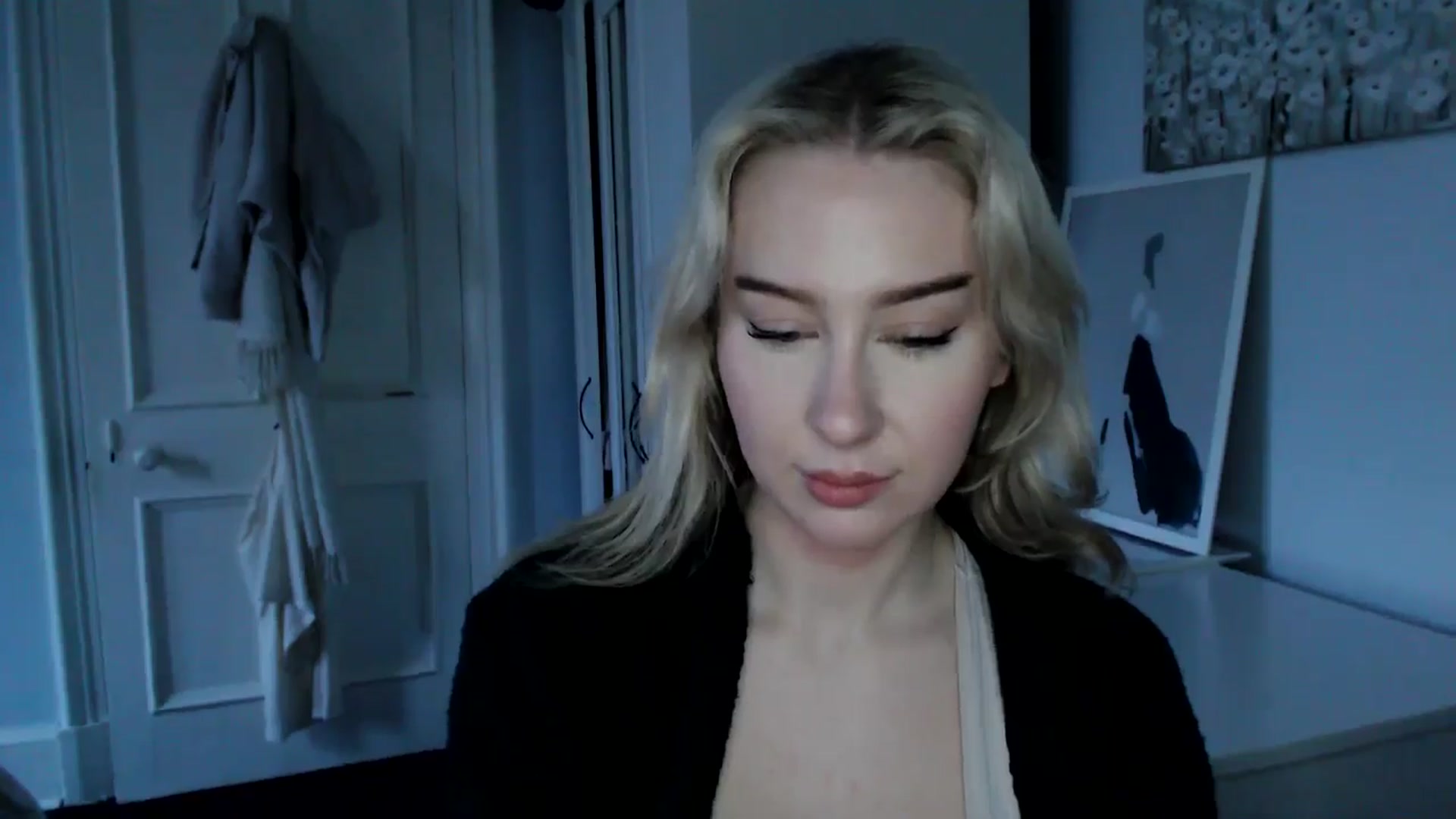 Gallery image thumbnail from British_Cutie's myfreecams stream on, 02/18/2025, 17:23 image 8 of 20