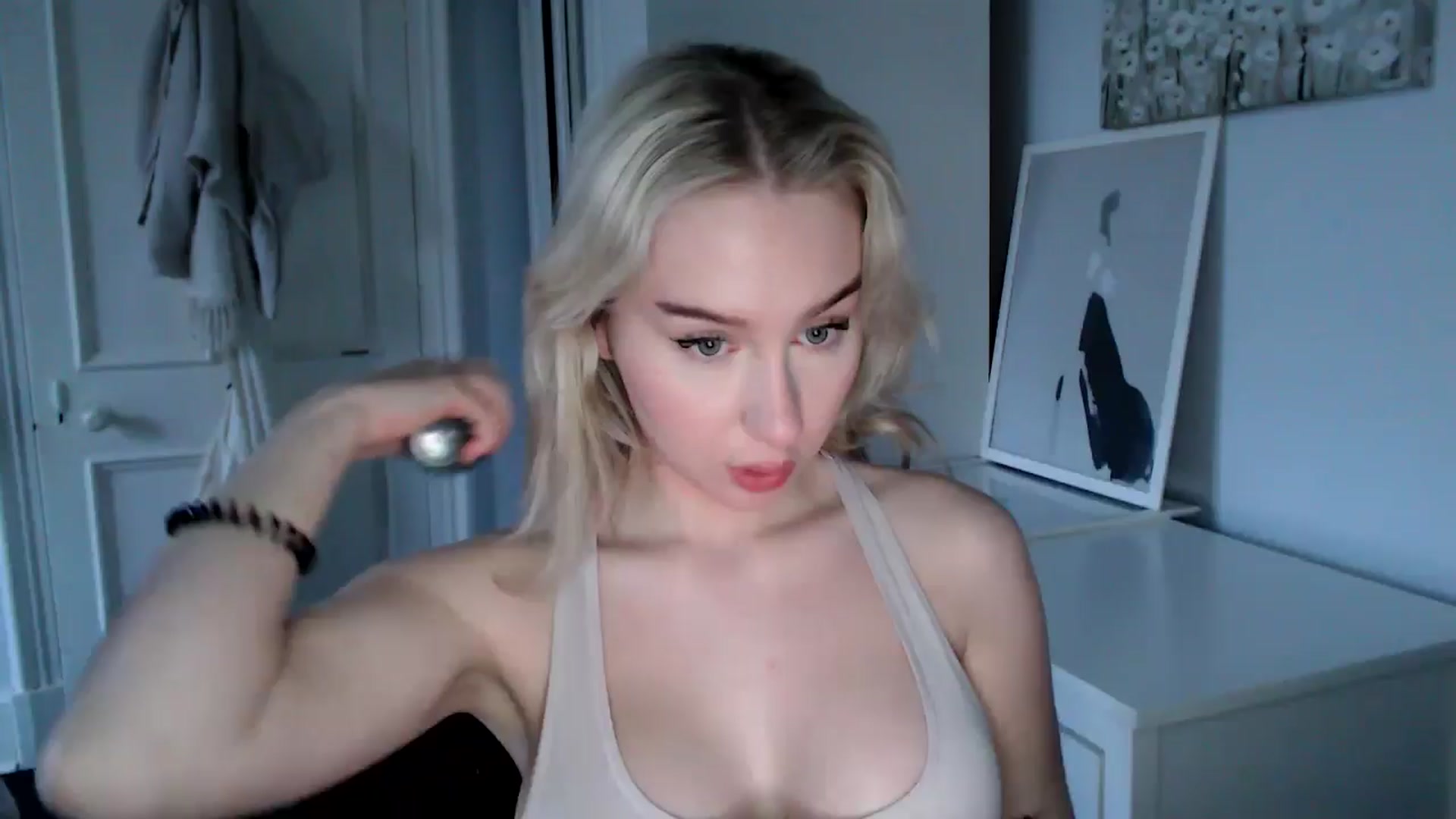 Gallery image thumbnail from British_Cutie's myfreecams stream on, 02/18/2025, 17:23 image 1 of 20