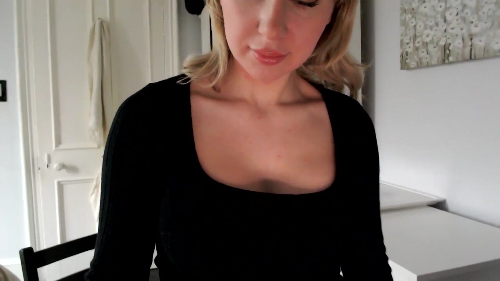 Gallery image thumbnail from British_Cutie's myfreecams stream on, 02/19/2025, 11:52 image 11 of 20