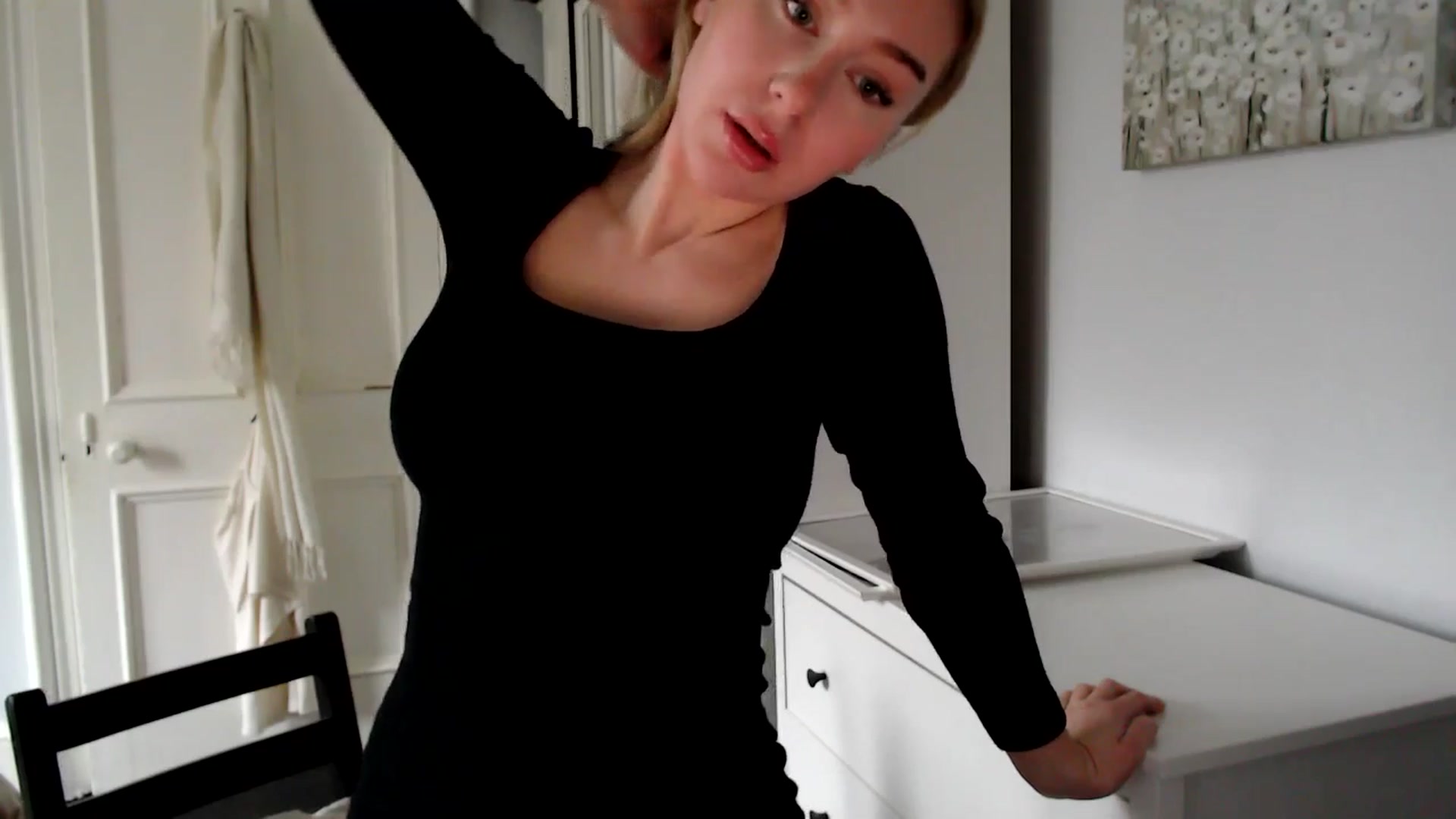 Gallery image thumbnail from British_Cutie's myfreecams stream on, 02/19/2025, 11:52 image 7 of 20