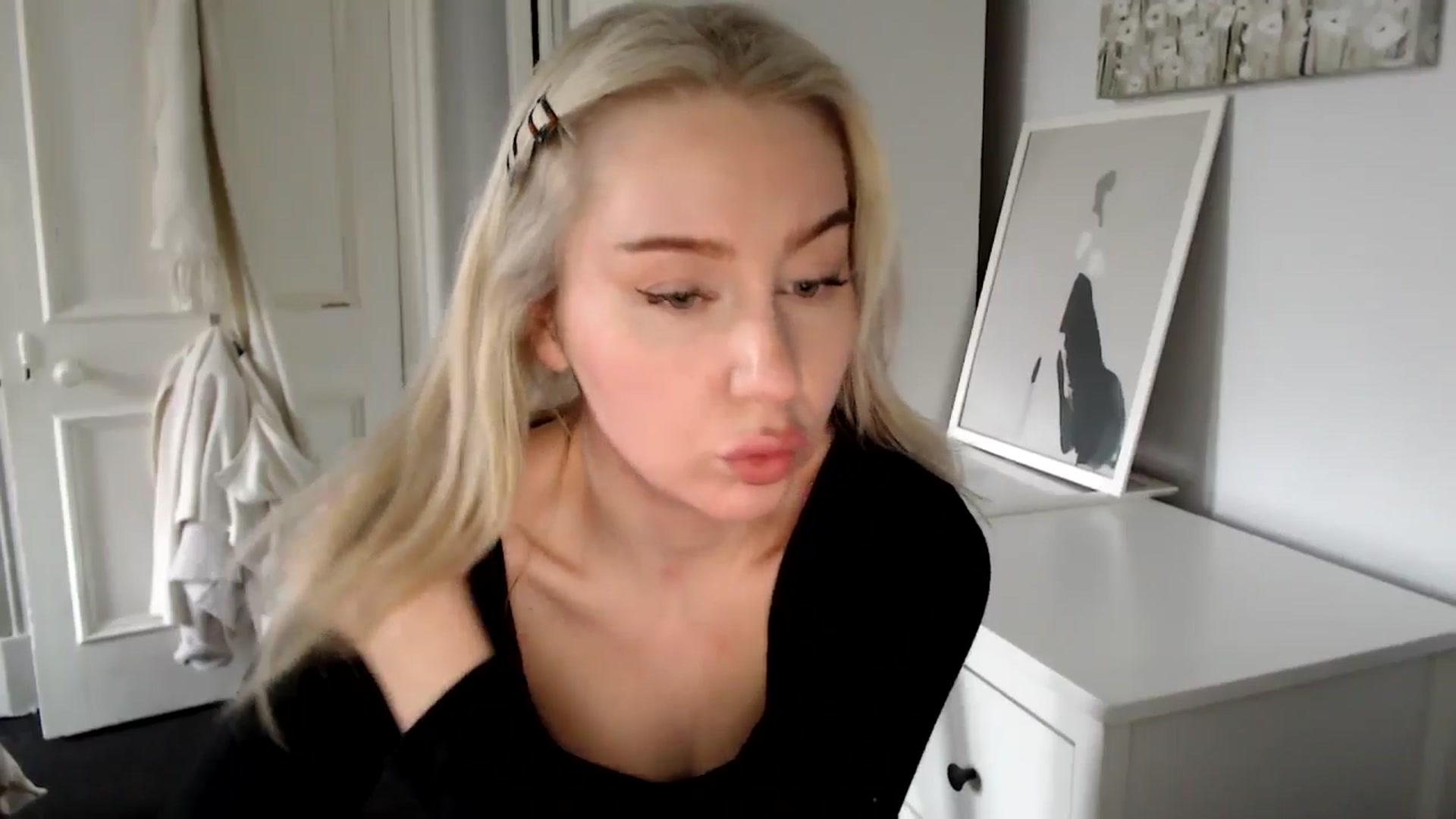 Gallery image thumbnail from British_Cutie's myfreecams stream on, 02/21/2025, 16:11 image 15 of 20