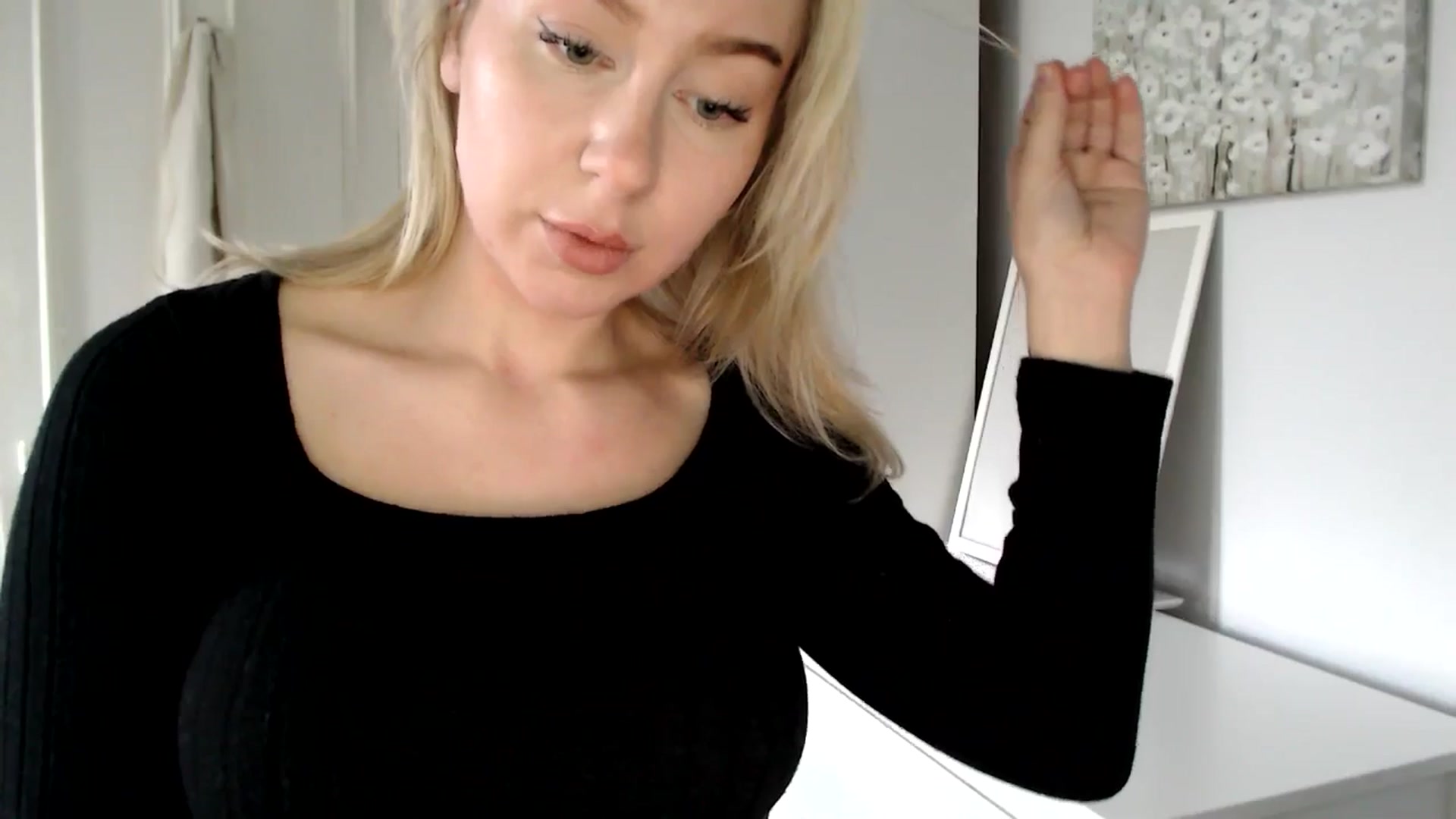 Gallery image thumbnail from British_Cutie's myfreecams stream on, 02/21/2025, 16:11 image 7 of 20
