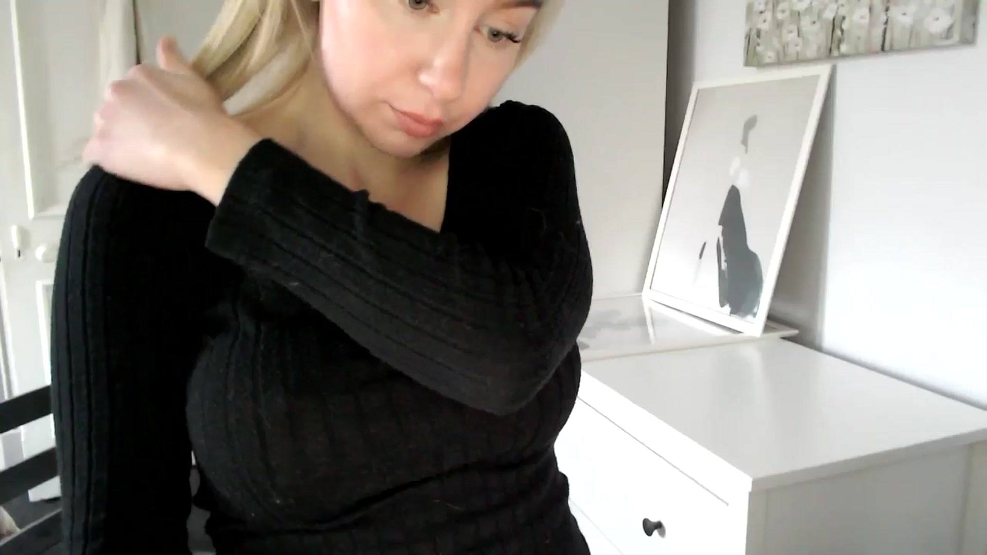 Gallery image thumbnail from British_Cutie's myfreecams stream on, 02/21/2025, 16:11 image 10 of 20