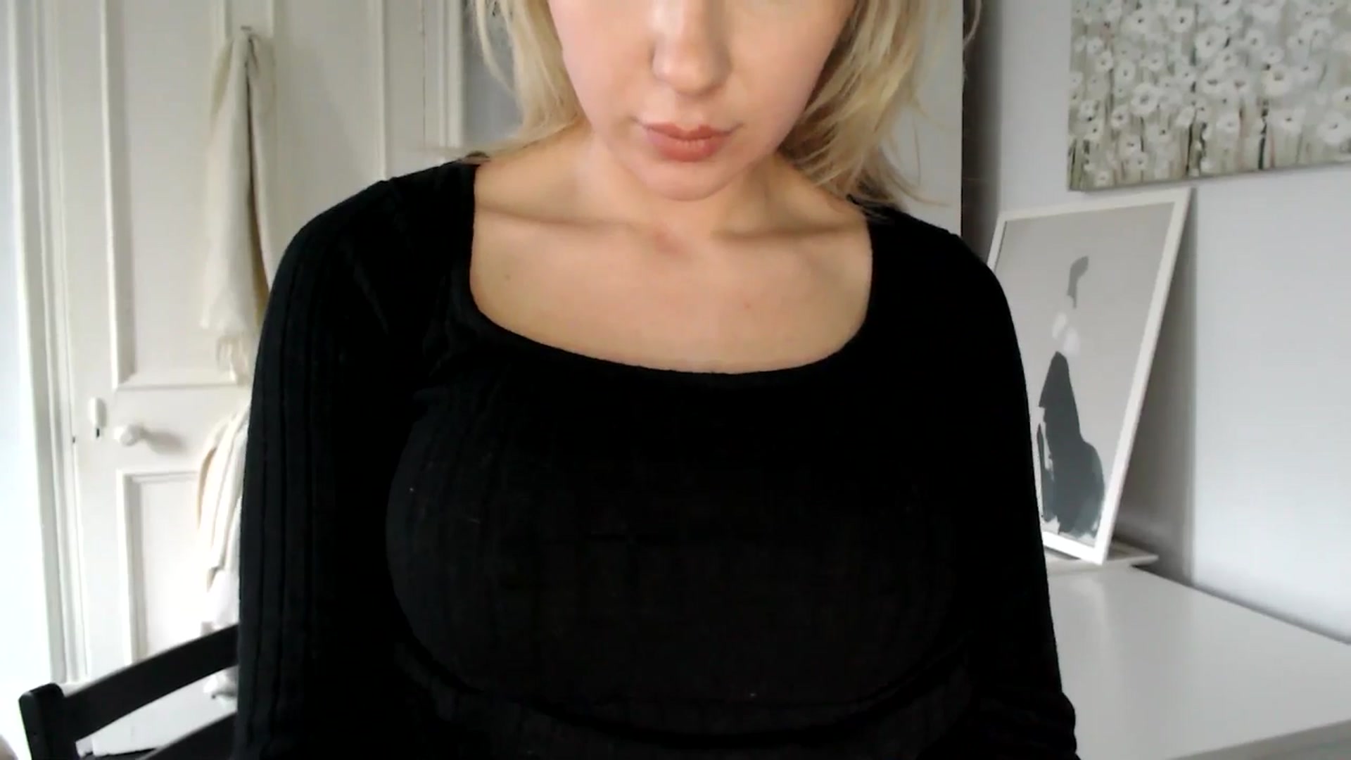 Gallery image thumbnail from British_Cutie's myfreecams stream on, 02/21/2025, 16:38 image 17 of 20