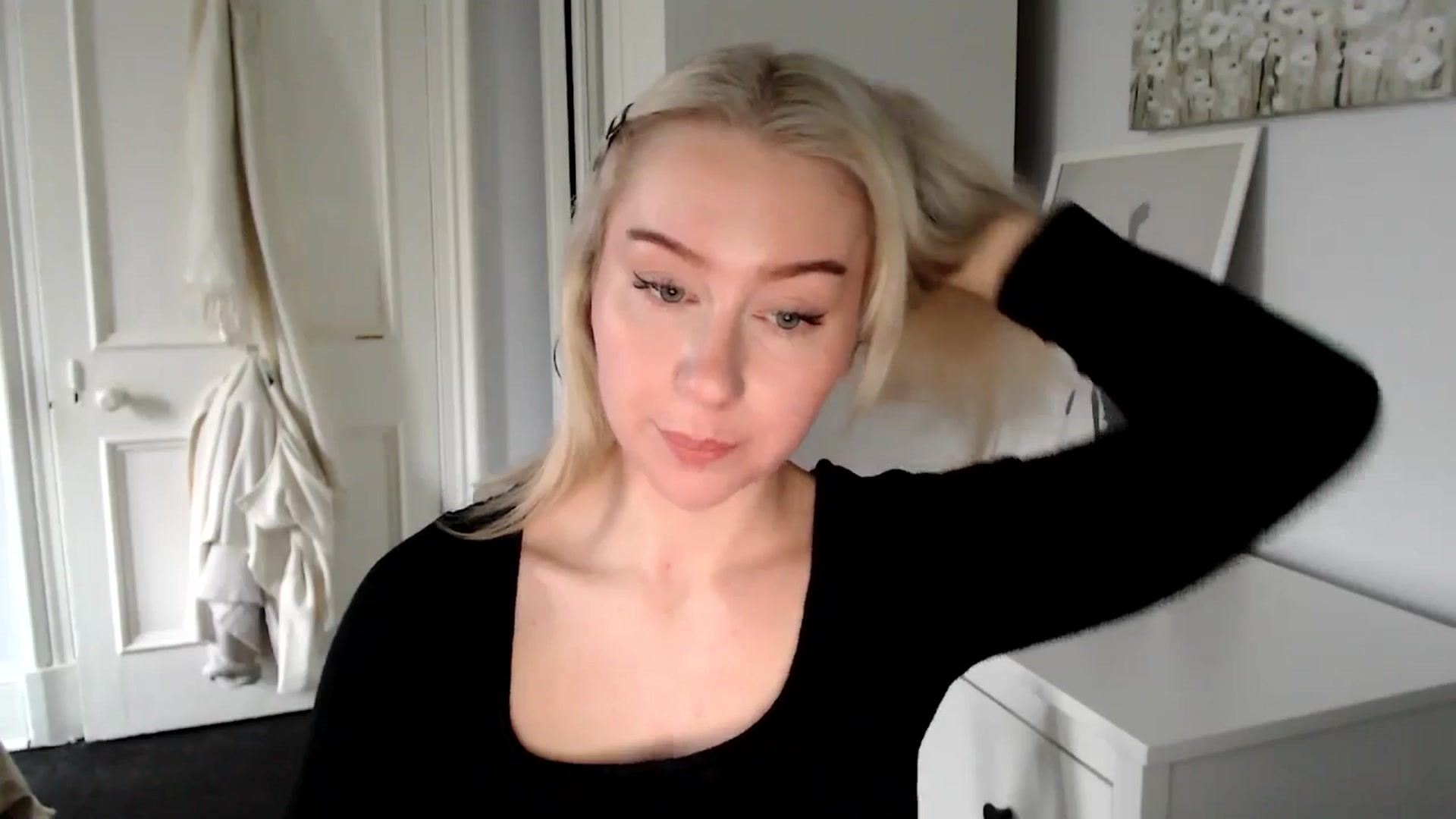 Gallery image thumbnail from British_Cutie's myfreecams stream on, 02/21/2025, 16:38 image 7 of 20