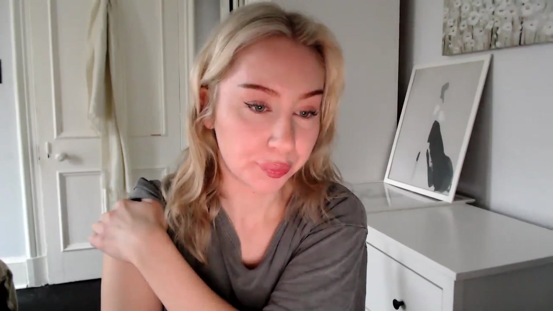 Gallery image thumbnail from British_Cutie's myfreecams stream on, 02/23/2025, 10:18 image 13 of 20