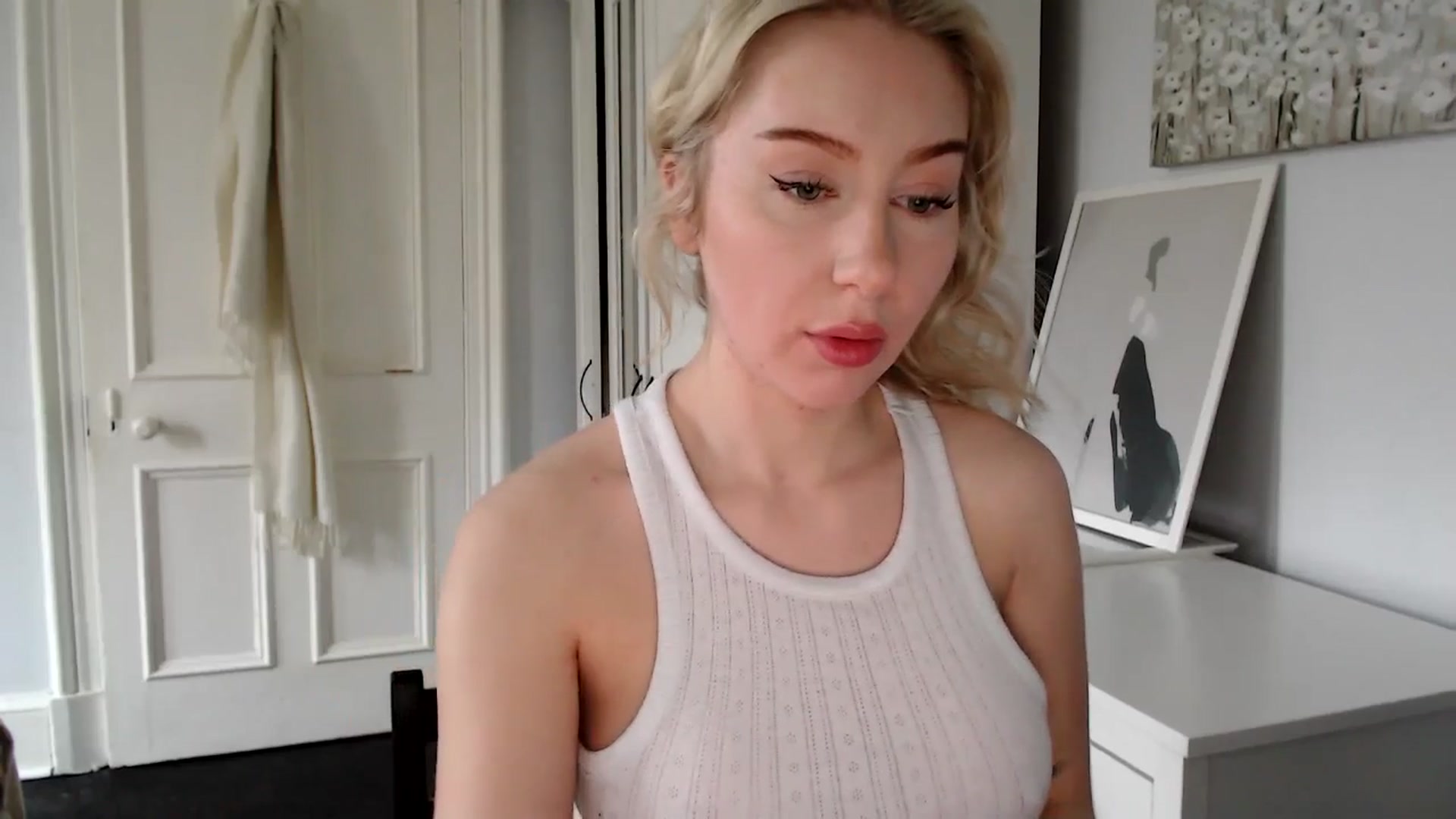 Gallery image thumbnail from British_Cutie's myfreecams stream on, 02/23/2025, 10:18 image 17 of 20