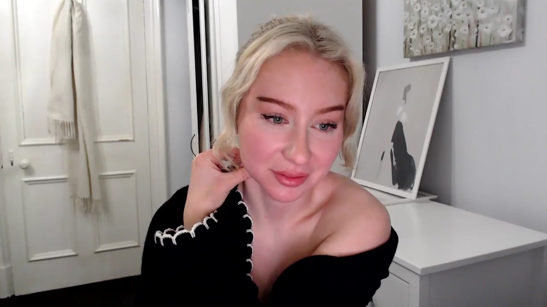 Gallery image thumbnail from British_Cutie's myfreecams stream on, 02/23/2025, 19:16 image 19 of 20