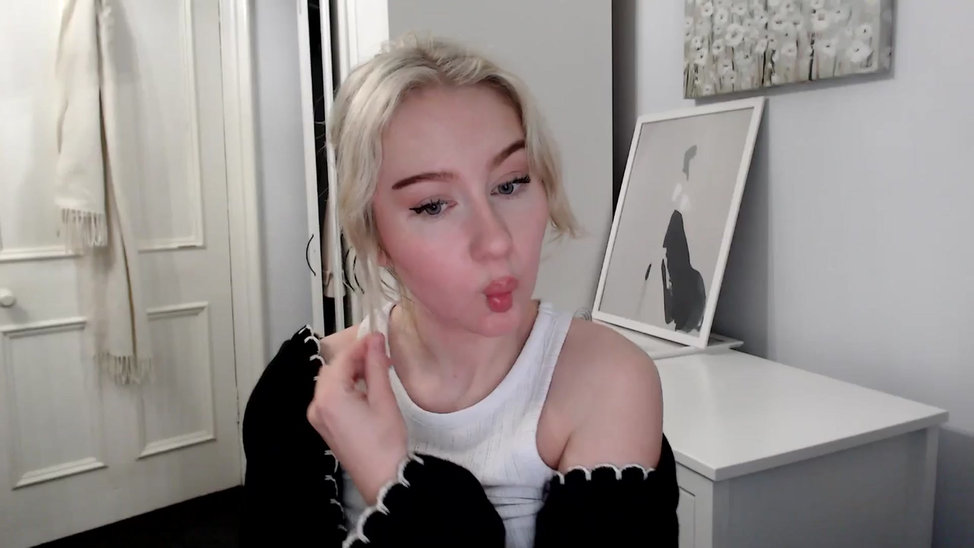 Gallery image thumbnail from British_Cutie's myfreecams stream on, 02/23/2025, 19:16 image 5 of 20