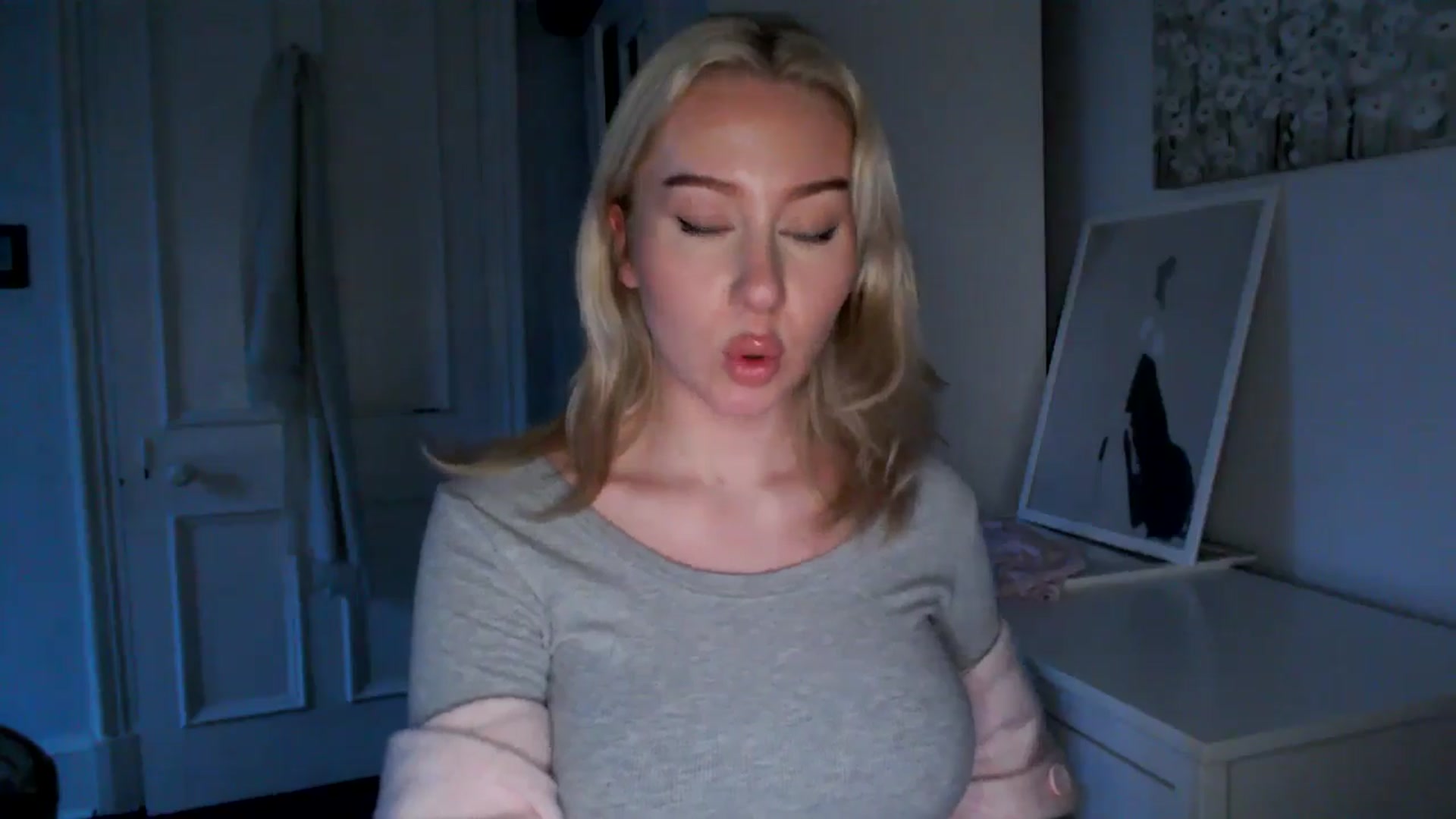 Gallery image thumbnail from British_Cutie's myfreecams stream on, 02/24/2025, 18:00 image 13 of 20